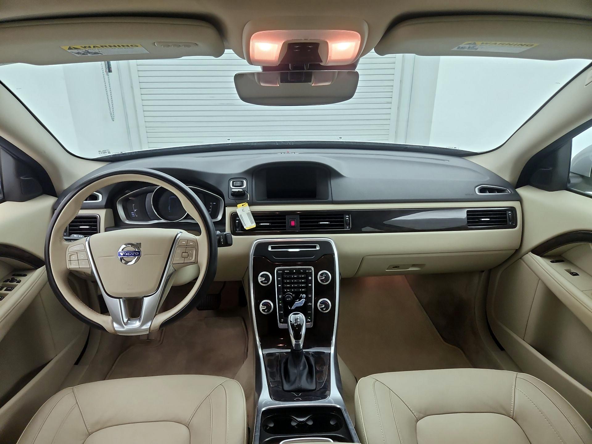 Thumbnail: 2016 Volvo S80 - 9