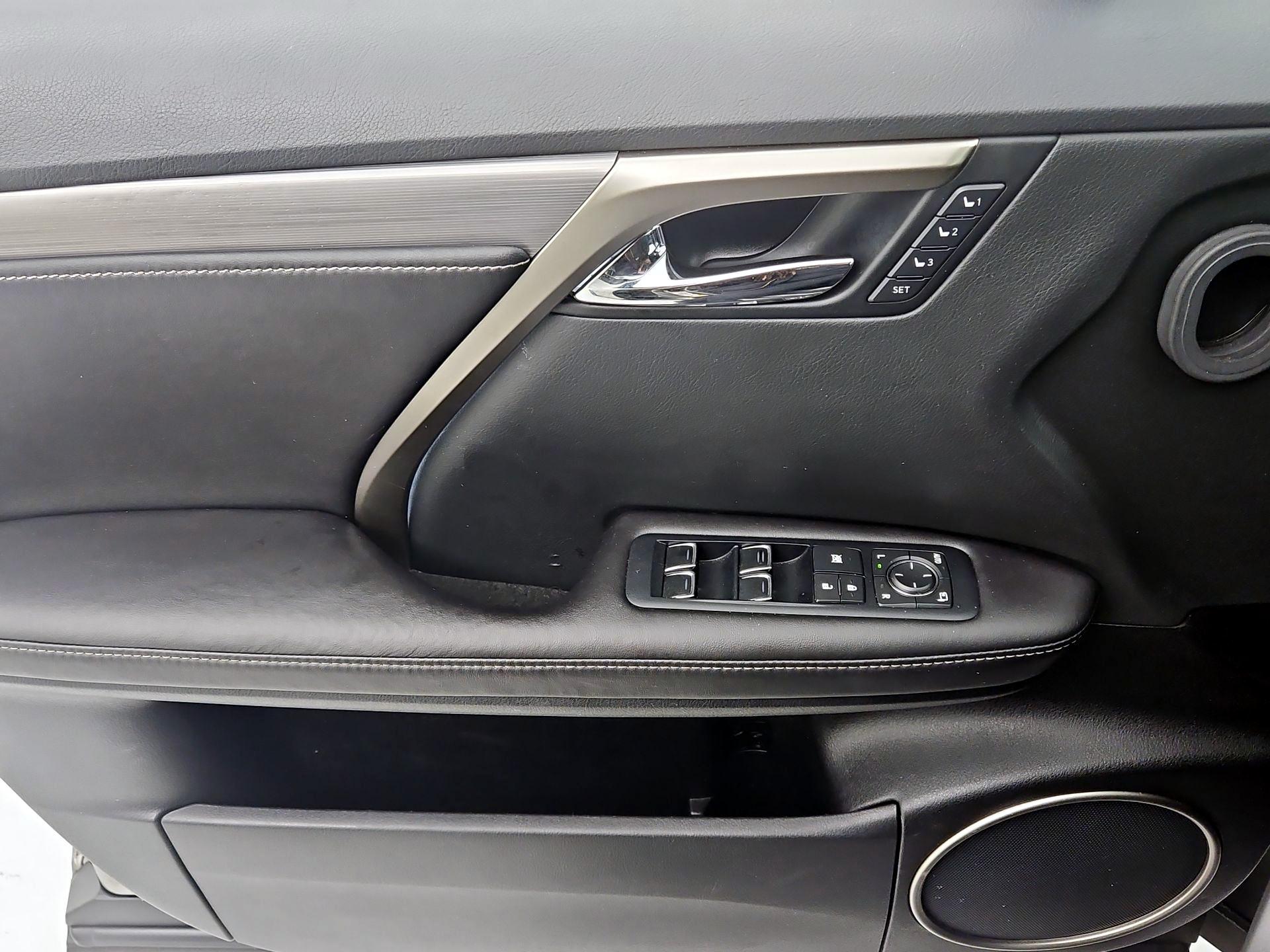 Thumbnail: 2017 Lexus RX - 12