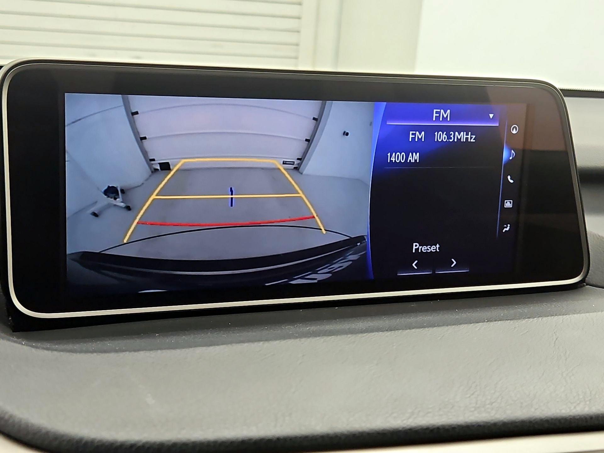 Thumbnail: 2017 Lexus RX - 15