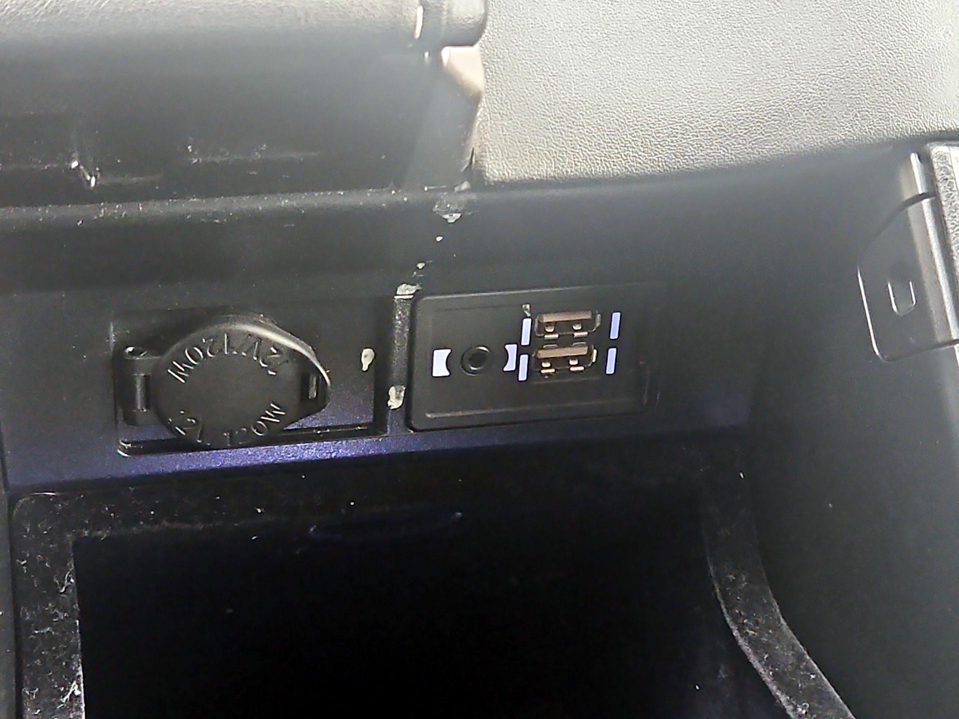 Thumbnail: 2017 Lexus RX - 18