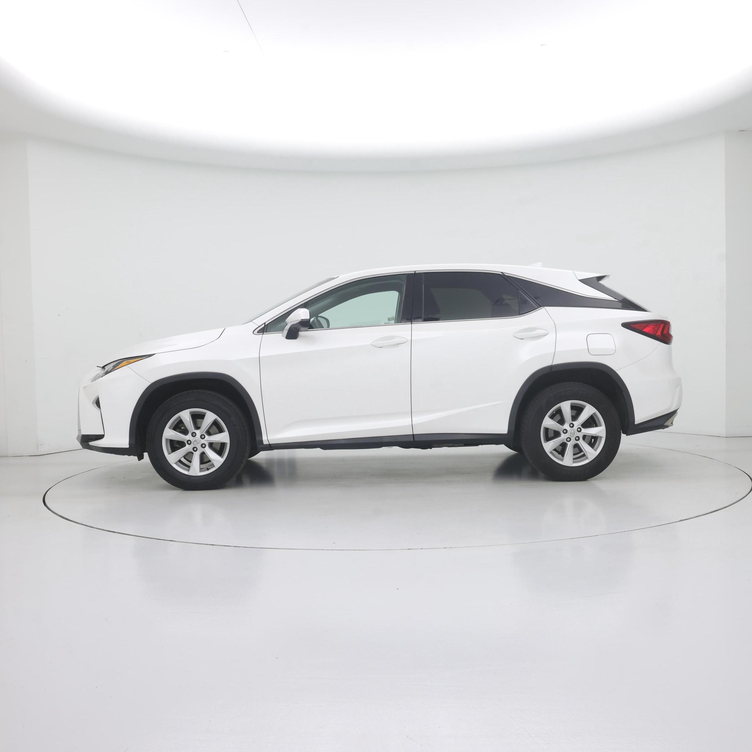 Thumbnail: 2017 Lexus RX - 3