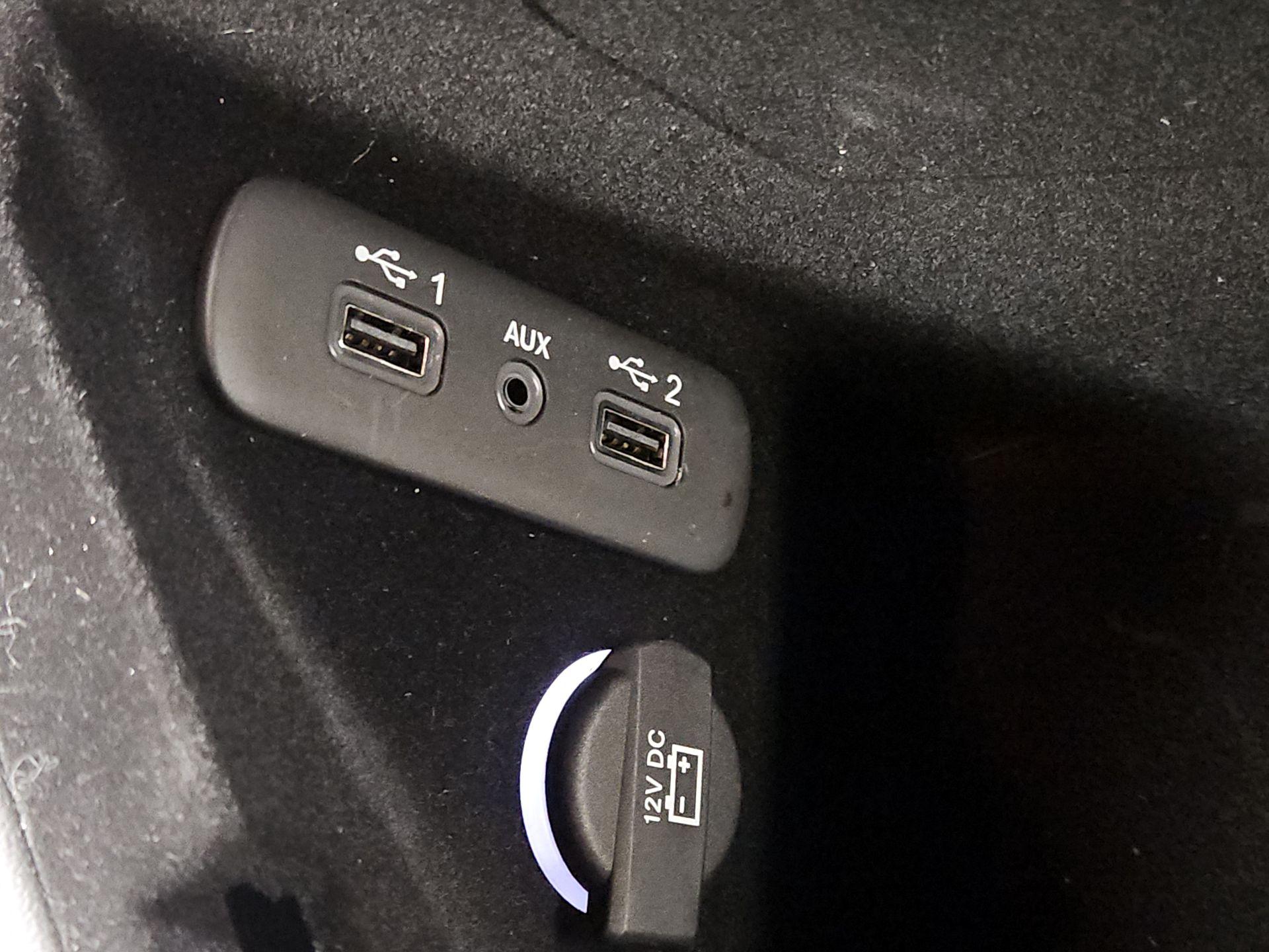 Thumbnail: 2019 Dodge Challenger - 18