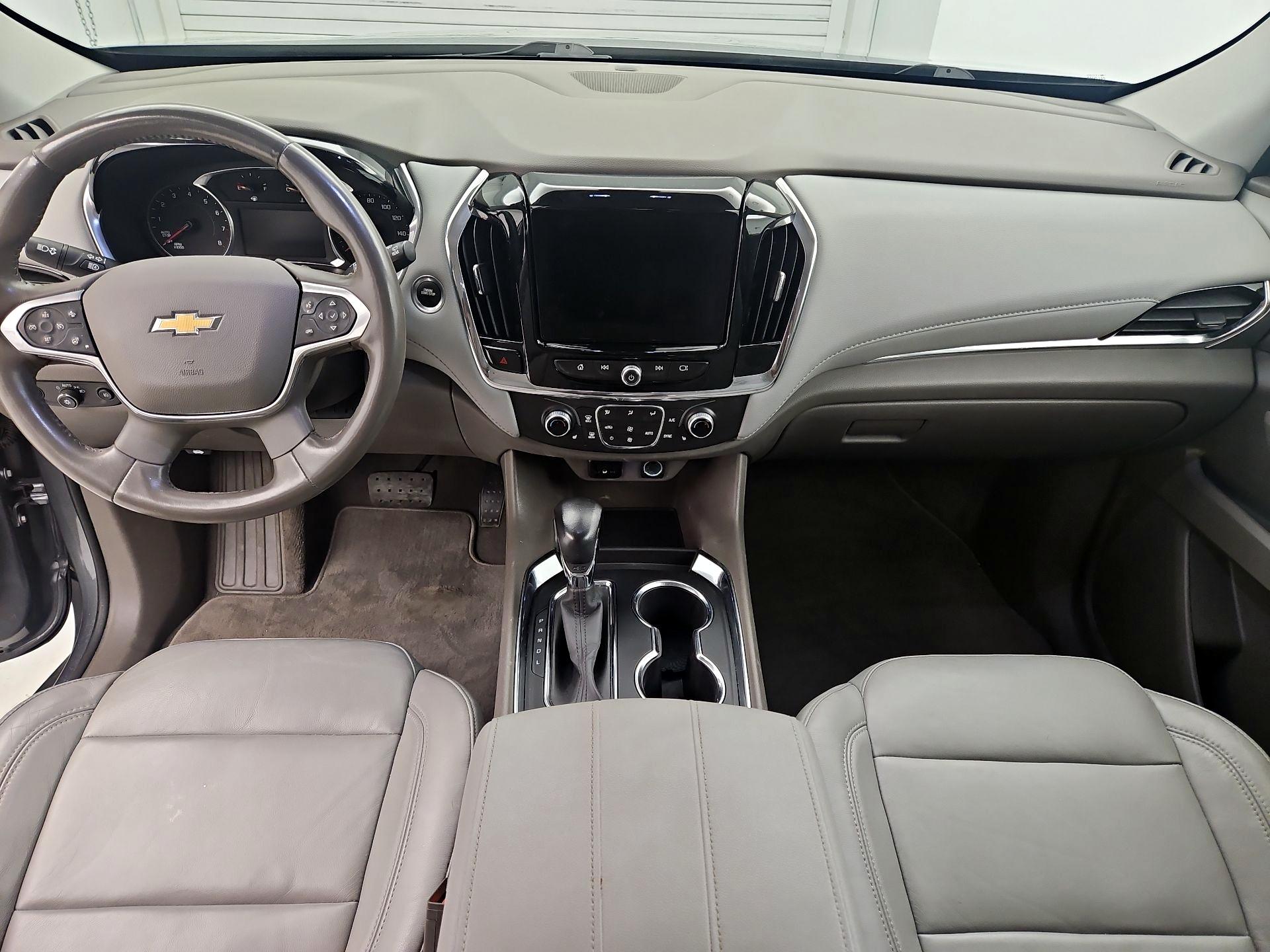 Thumbnail: 2021 Chevrolet Traverse - 9