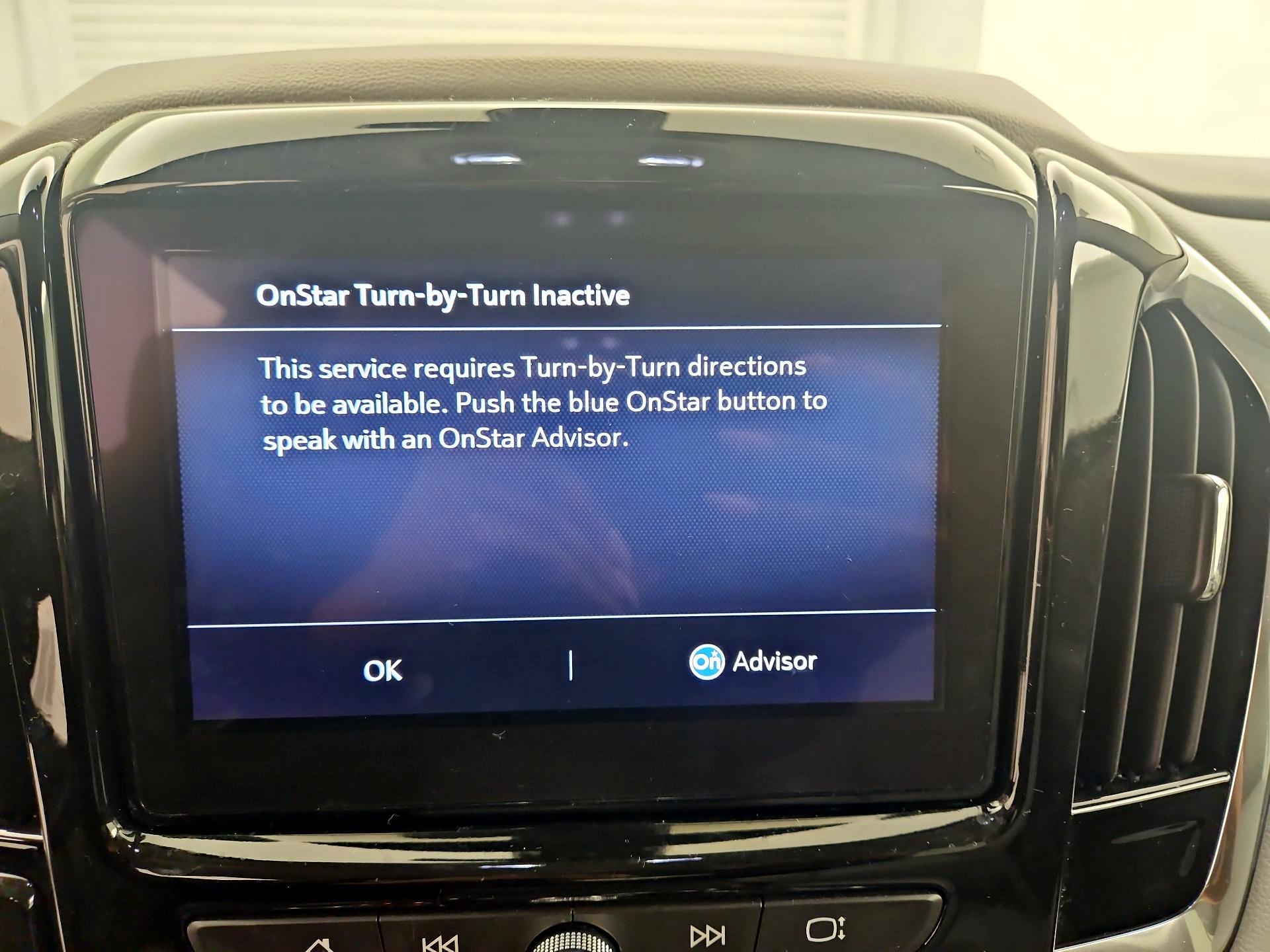 Thumbnail: 2021 Chevrolet Traverse - 14