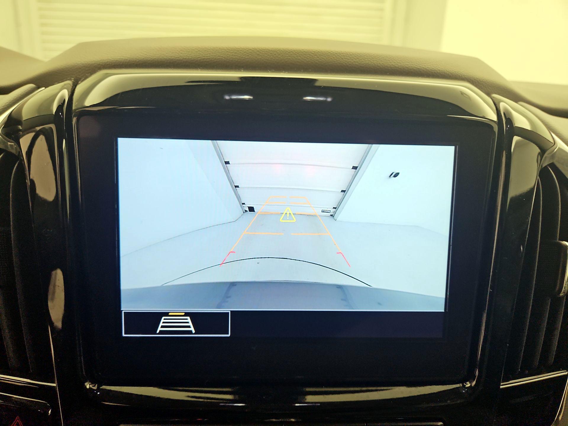 Thumbnail: 2021 Chevrolet Traverse - 15