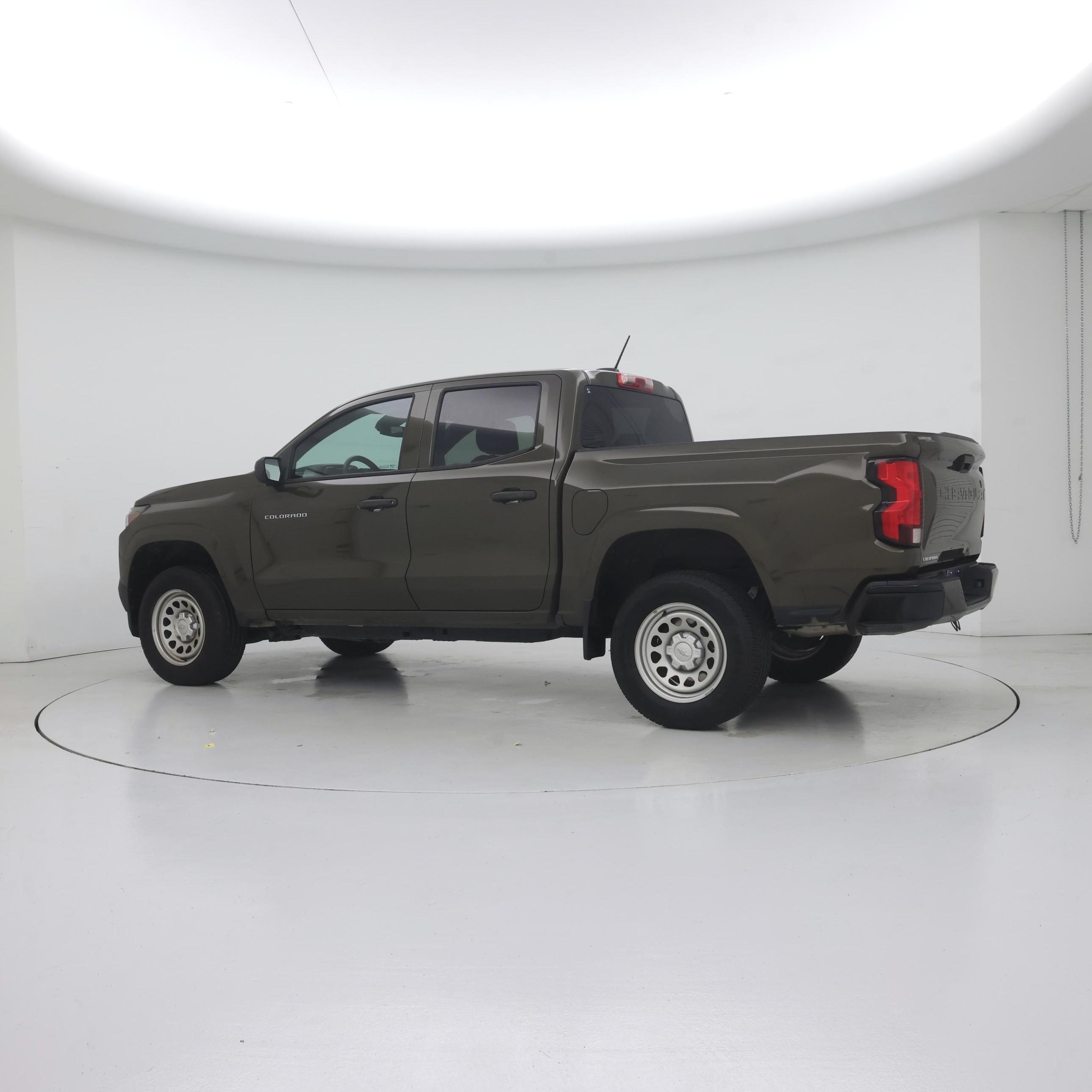 Thumbnail: 2023 Chevrolet Colorado - 4