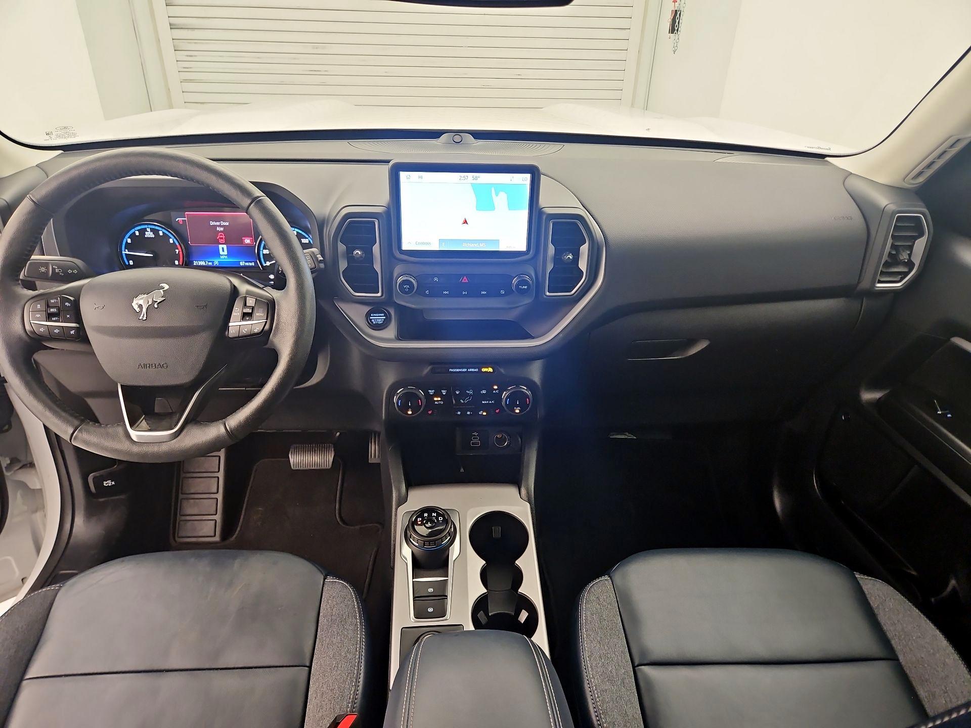 Thumbnail: 2023 Ford Bronco Sport - 9