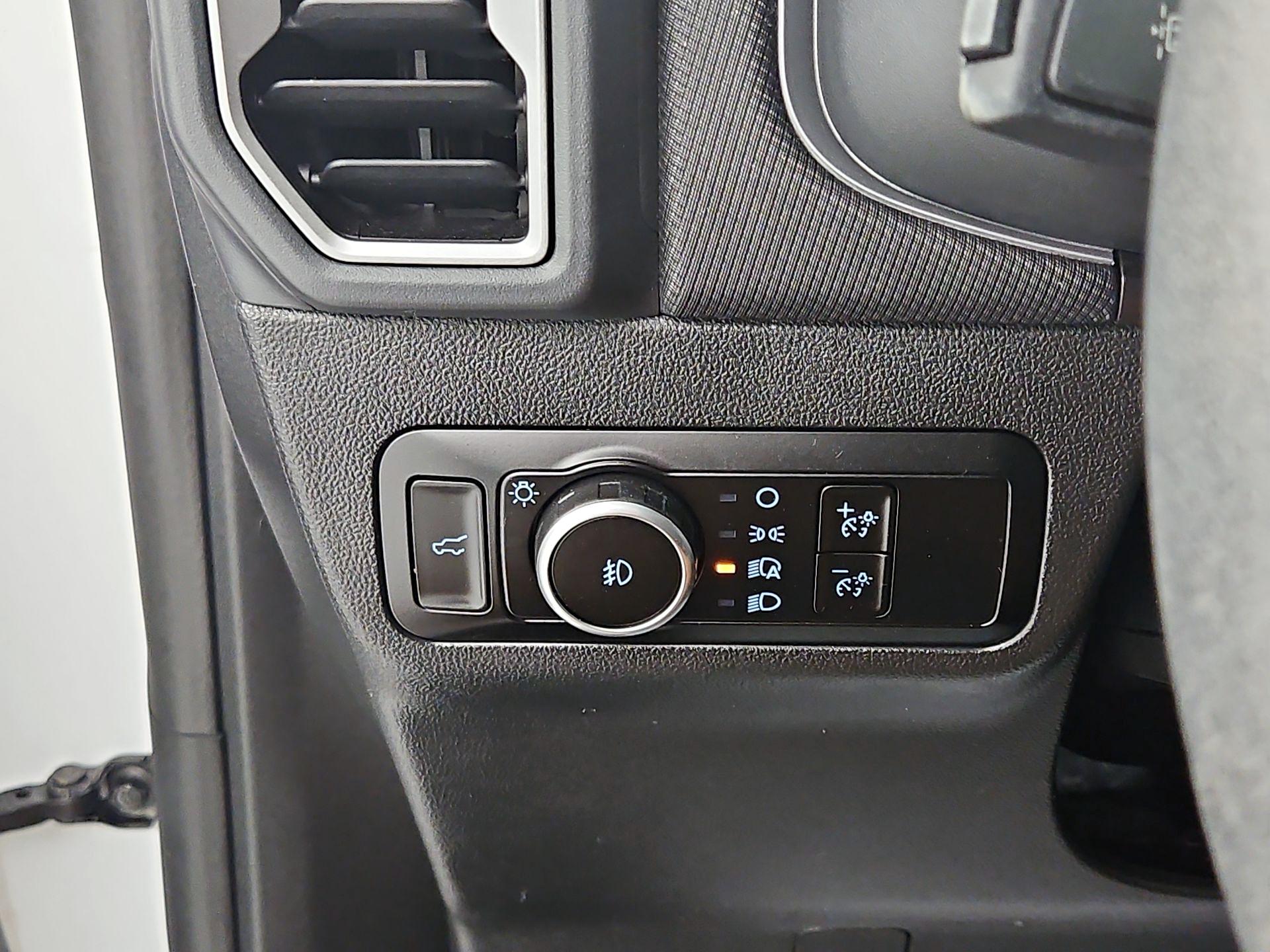 Thumbnail: 2023 Ford Bronco Sport - 13