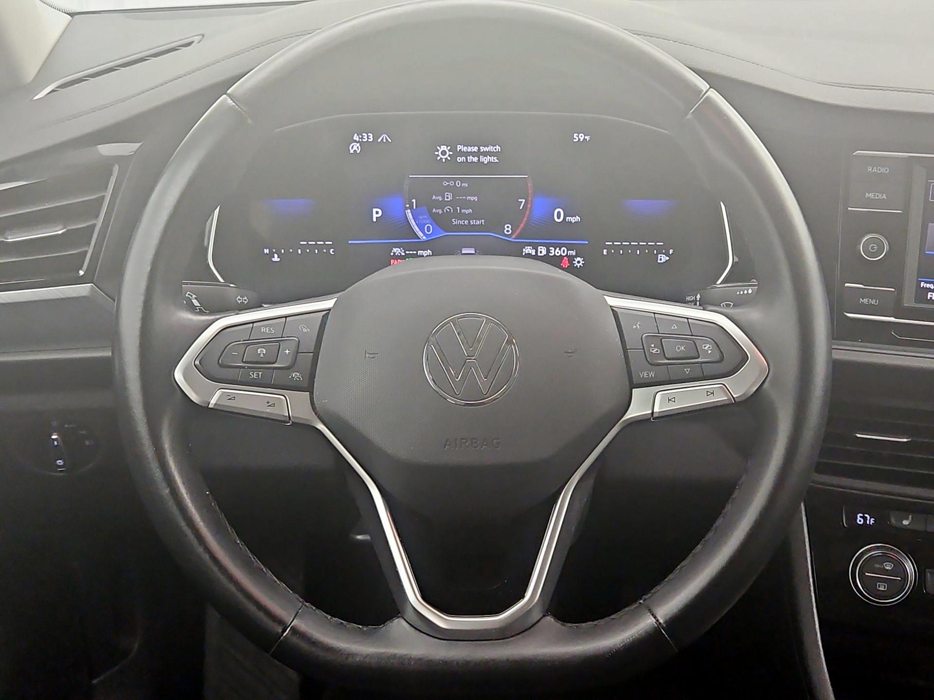 Thumbnail: 2024 Volkswagen Jetta - 10