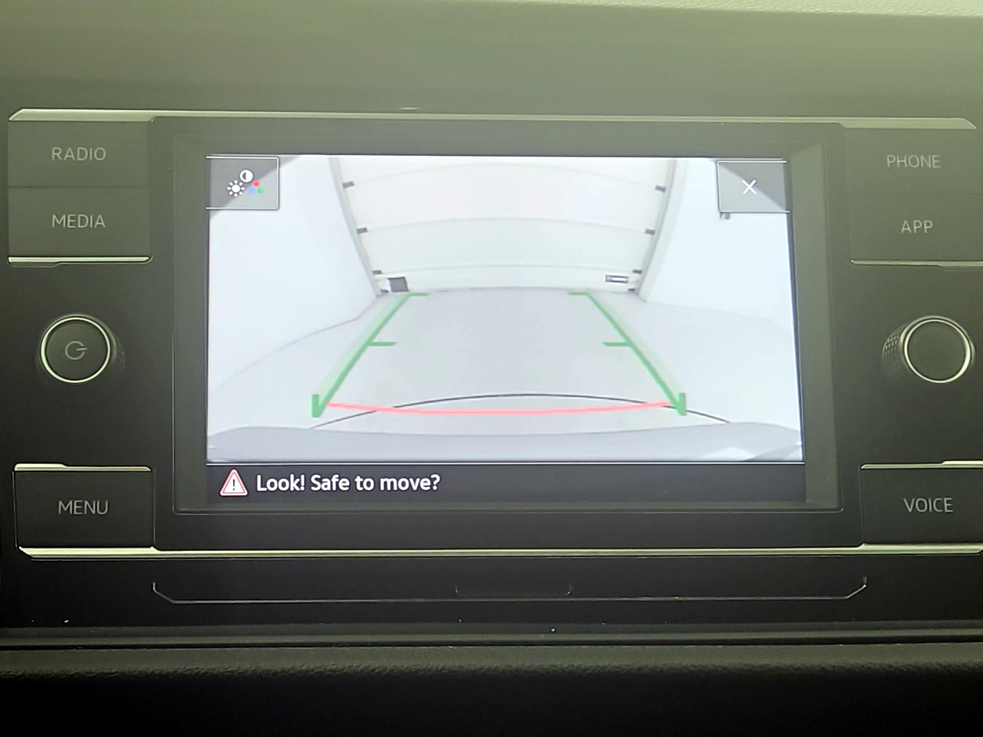 Thumbnail: 2024 Volkswagen Jetta - 14