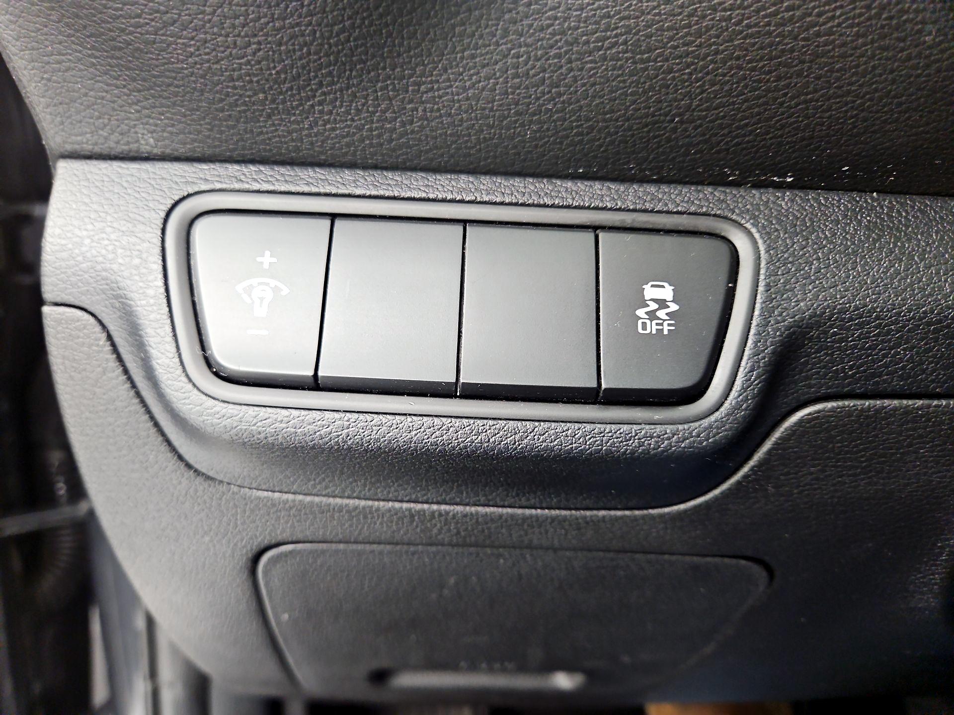 Thumbnail: 2024 Kia Forte - 13