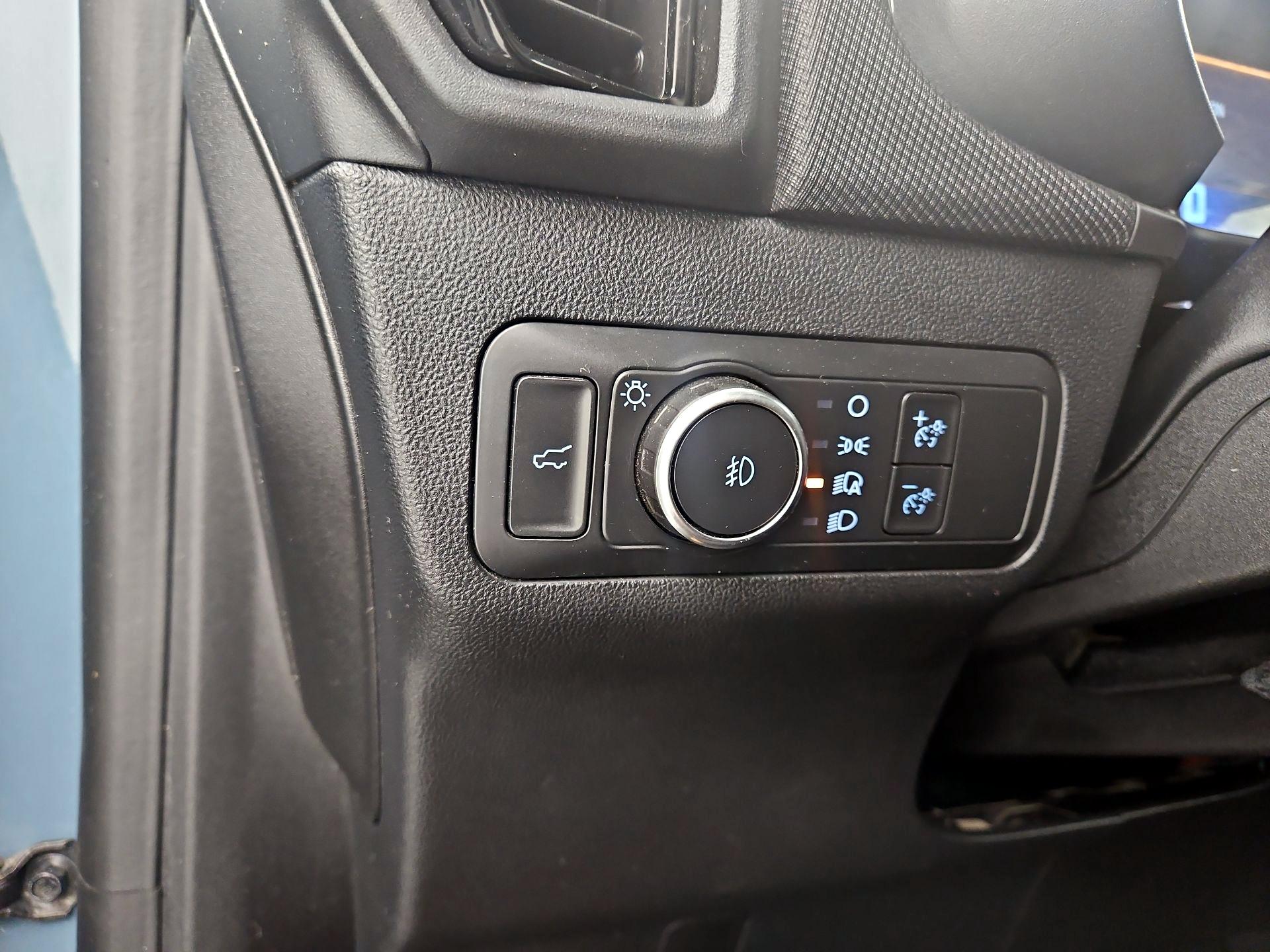 Thumbnail: 2022 Ford Bronco Sport - 13