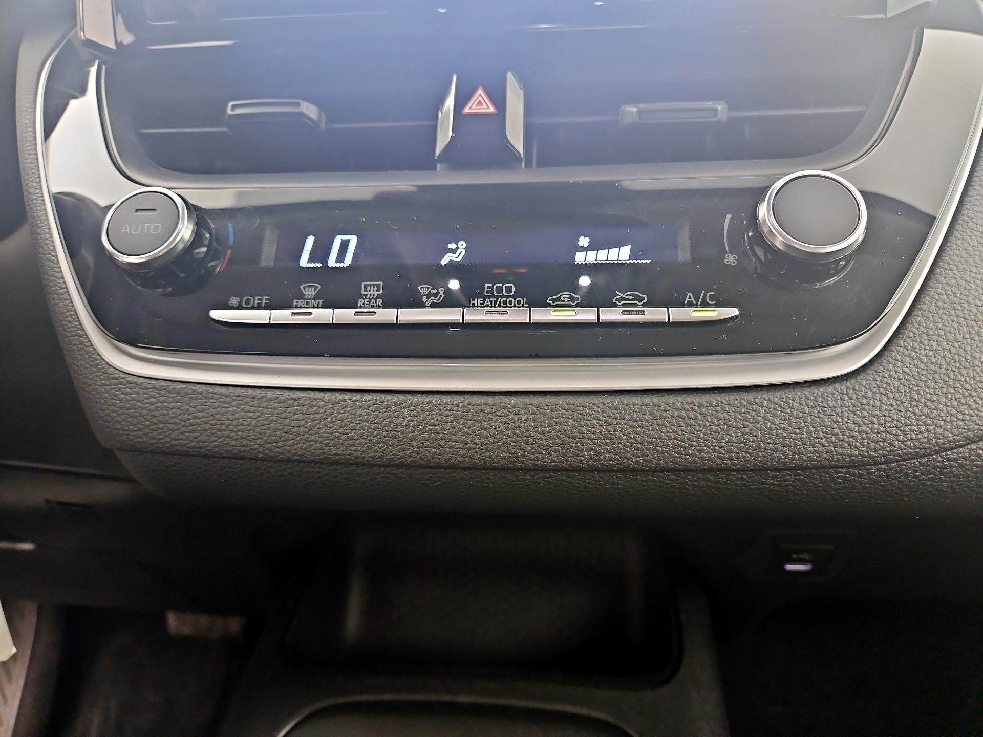 Thumbnail: 2024 Toyota Corolla - 16