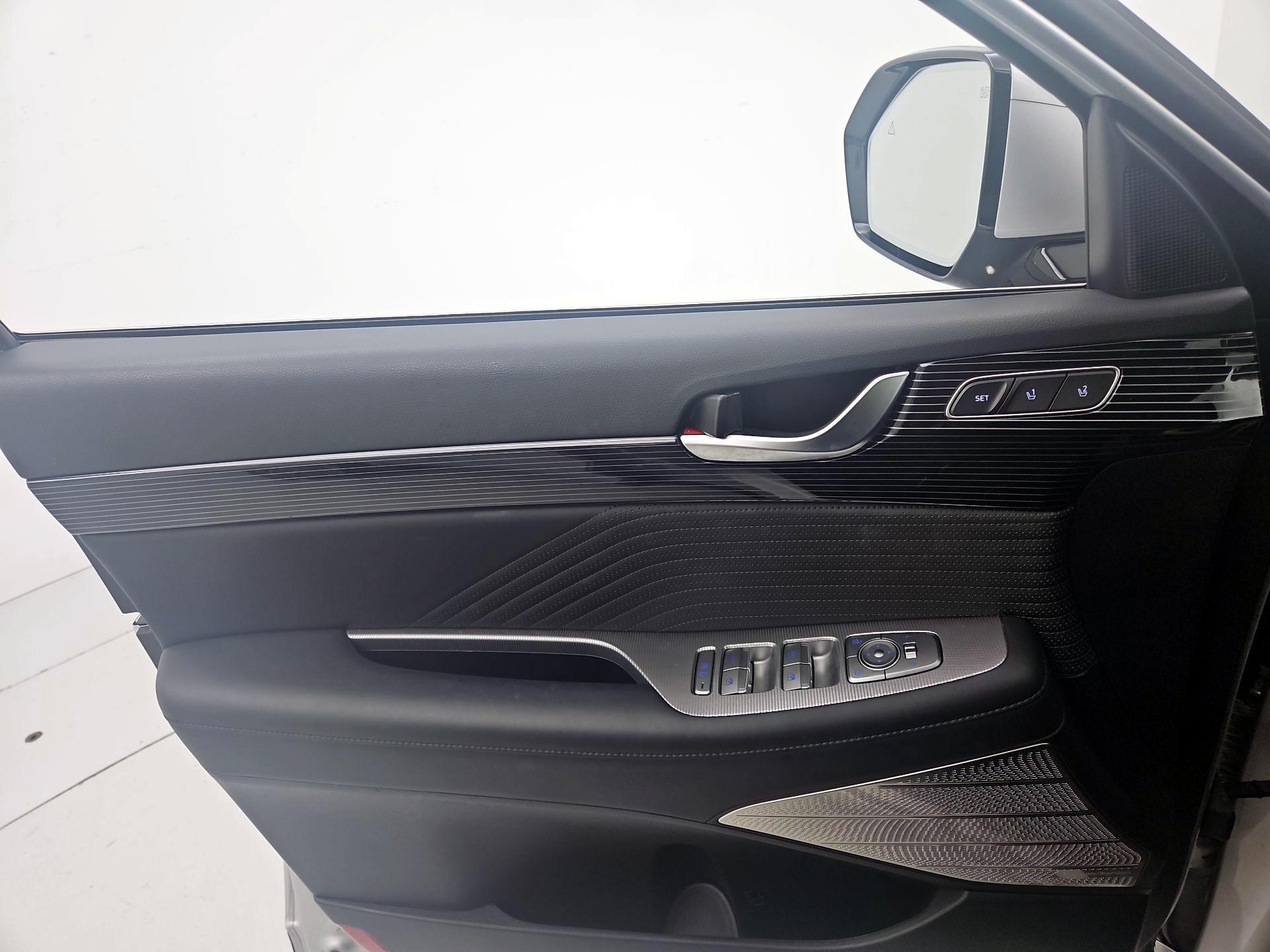 Thumbnail: 2024 Hyundai Palisade - 12