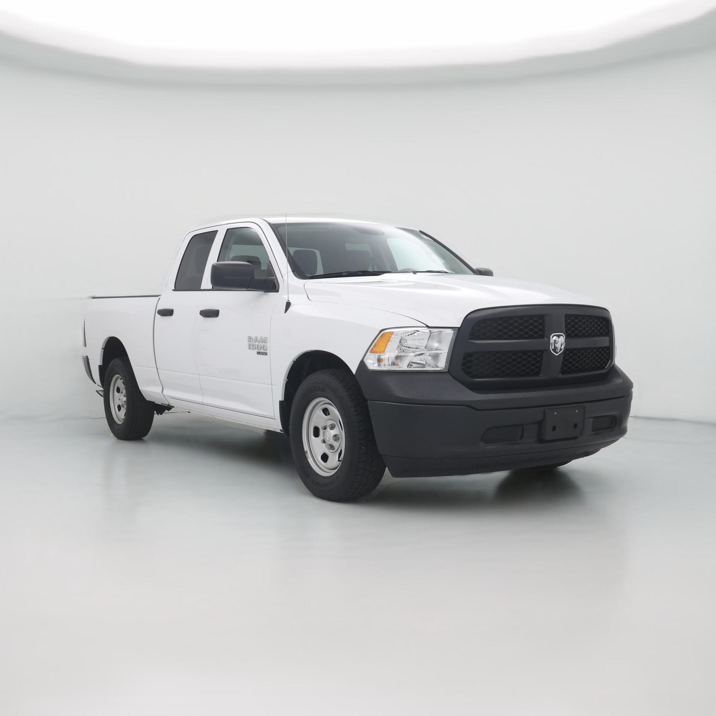 Thumbnail: 2021 RAM 1500 Classic - 1