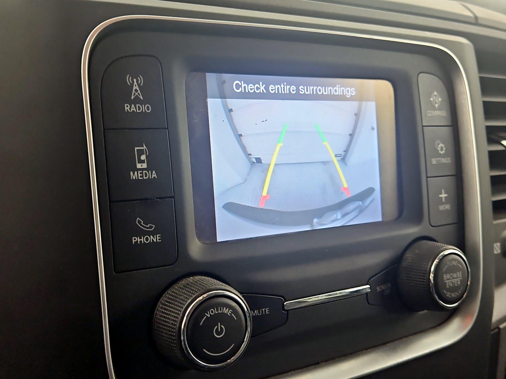 Thumbnail: 2021 RAM 1500 Classic - 14