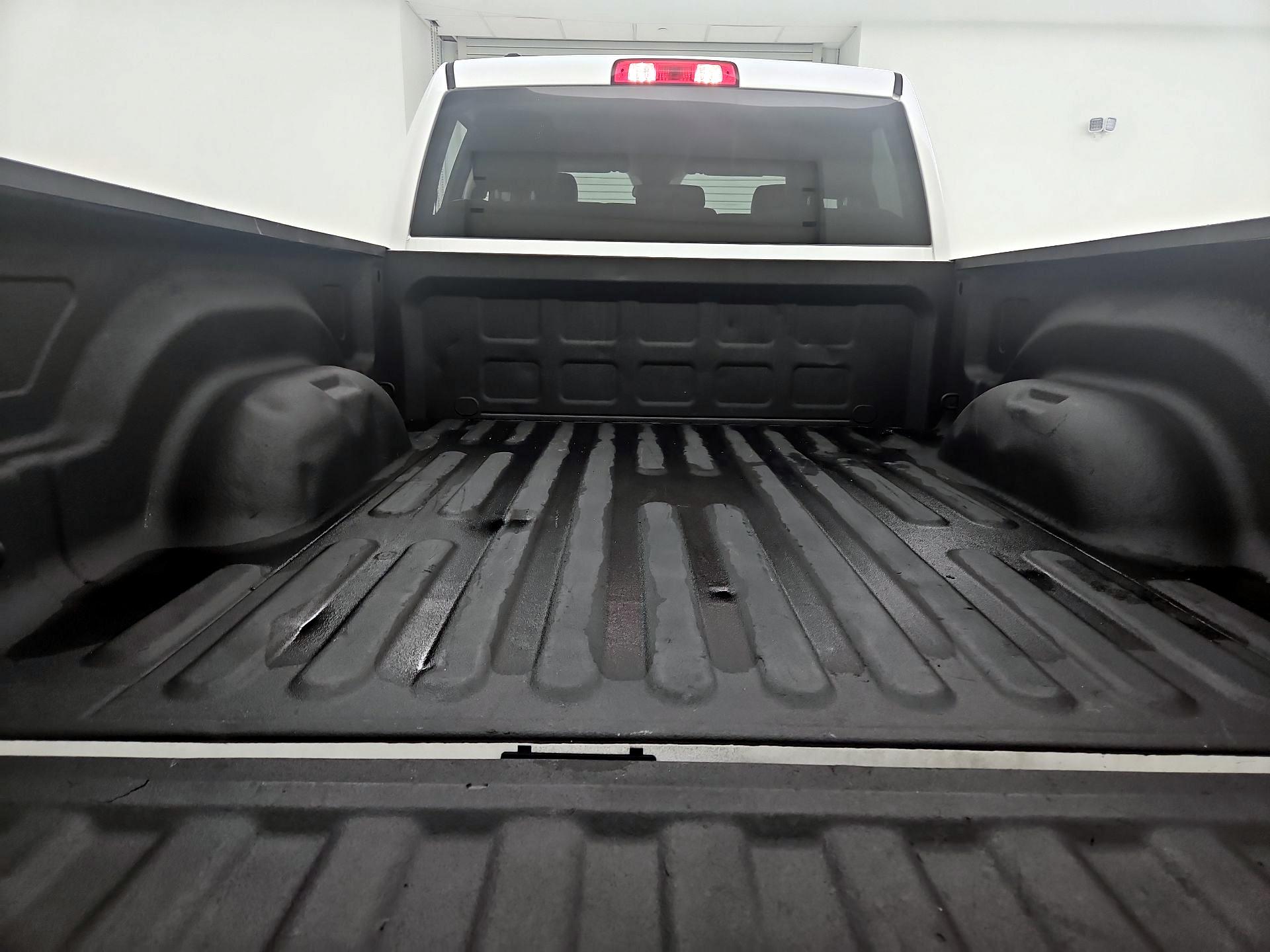 Thumbnail: 2021 RAM 1500 Classic - 20