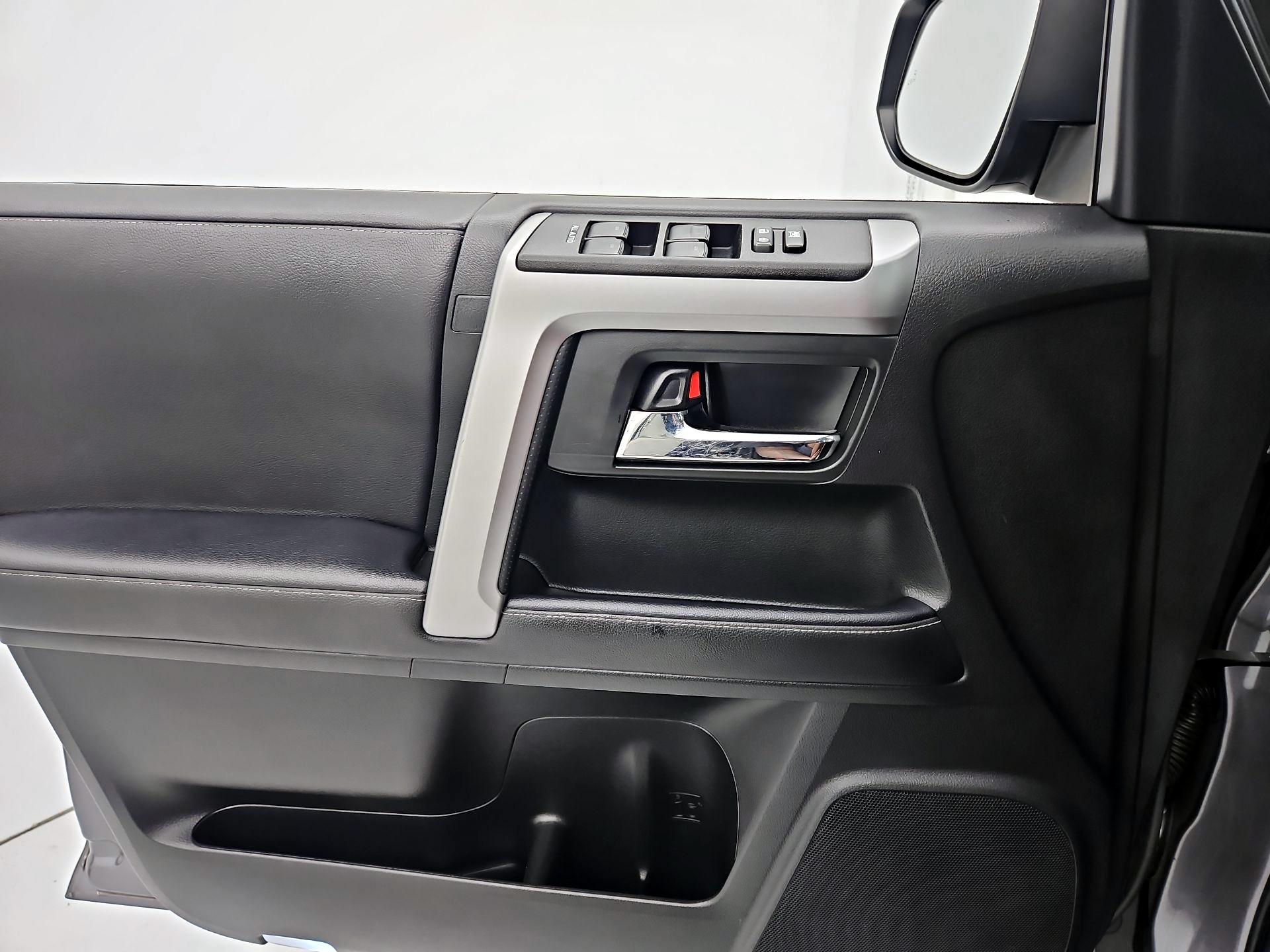 Thumbnail: 2023 Toyota 4Runner - 12