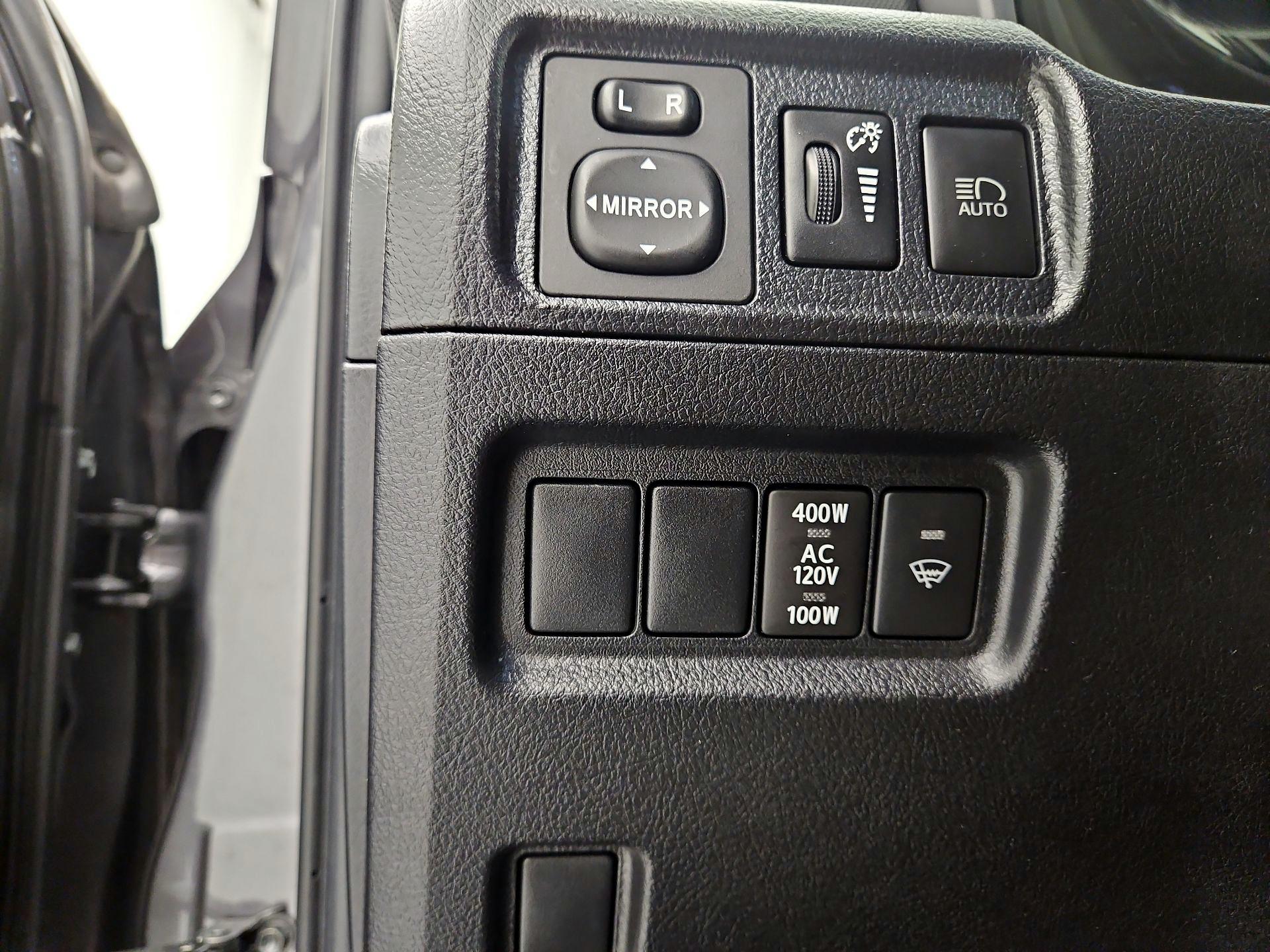 Thumbnail: 2023 Toyota 4Runner - 13