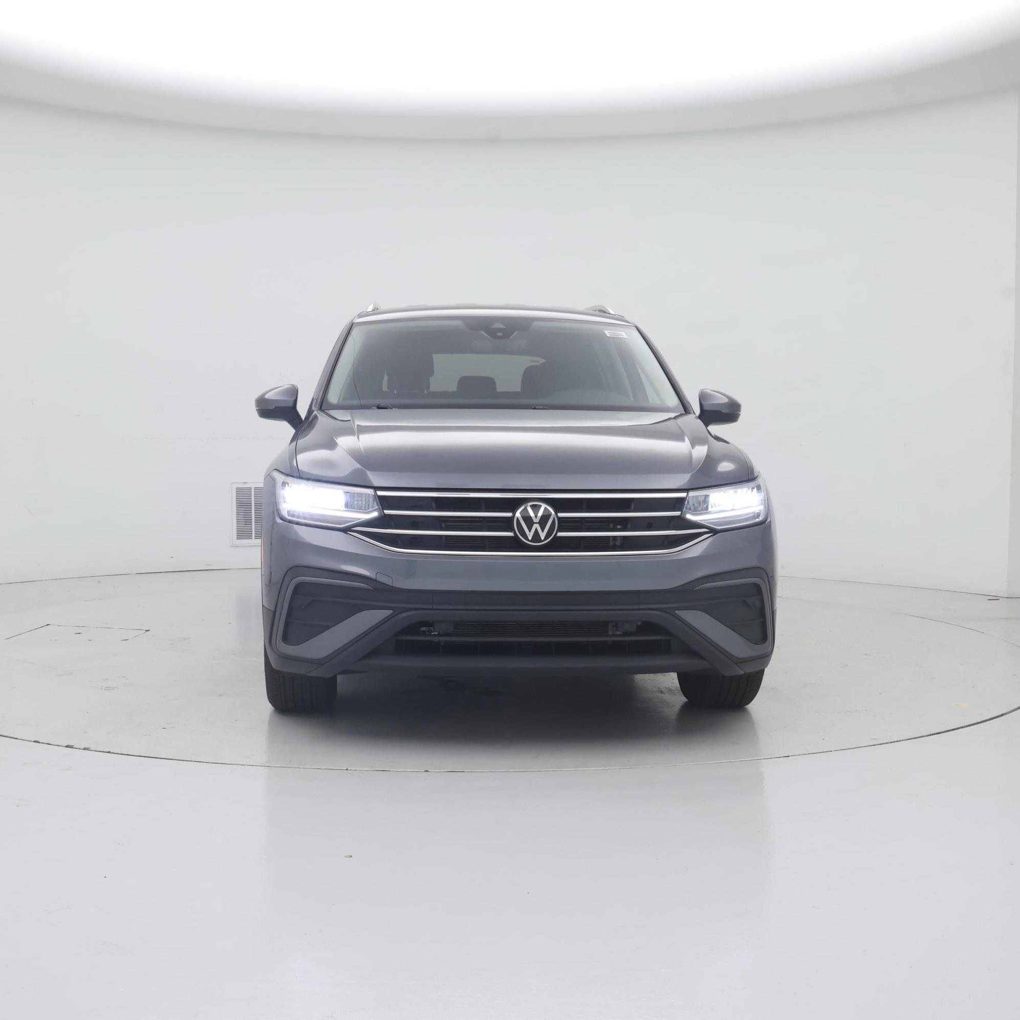 Thumbnail: 2024 Volkswagen Tiguan - 5