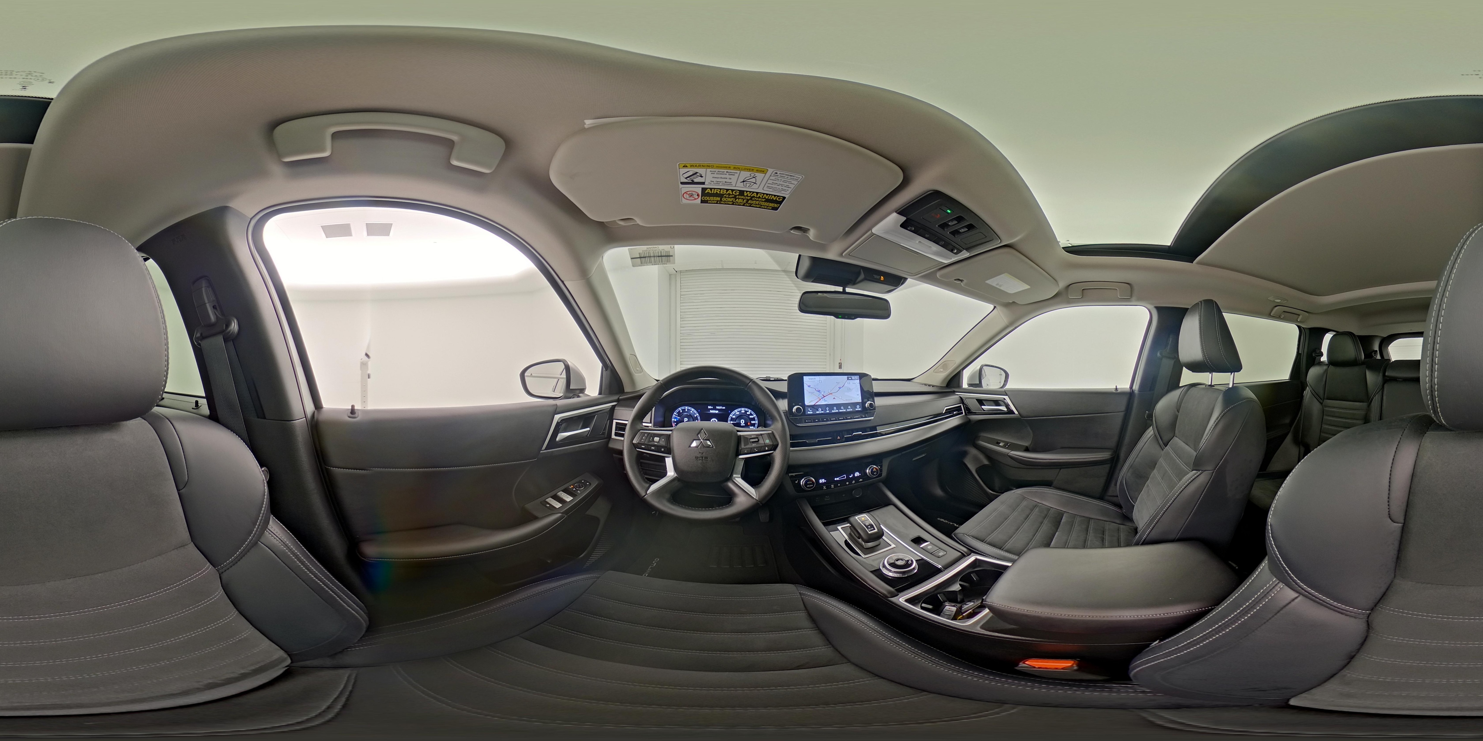 2024 Mitsubishi Outlander SE - Photo 30