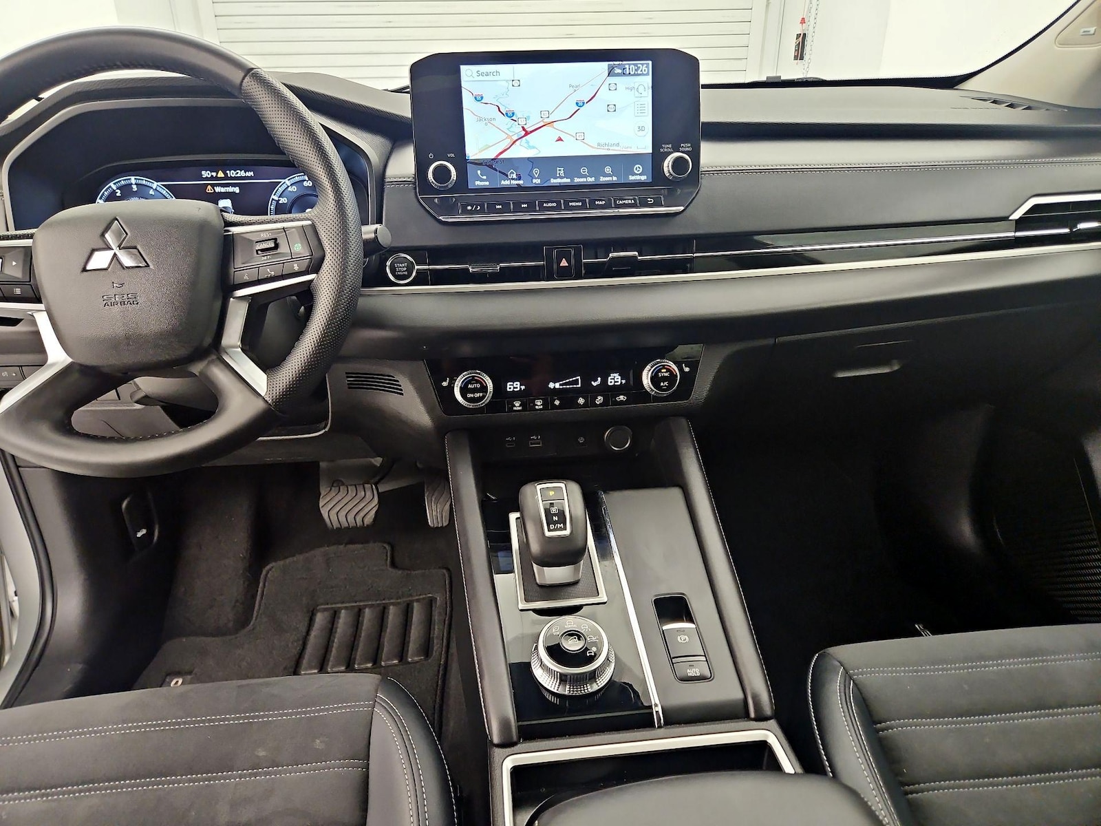 2024 Mitsubishi Outlander SE - Photo 10