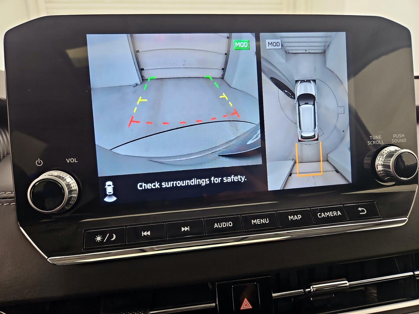 2024 Mitsubishi Outlander SE - Photo 16