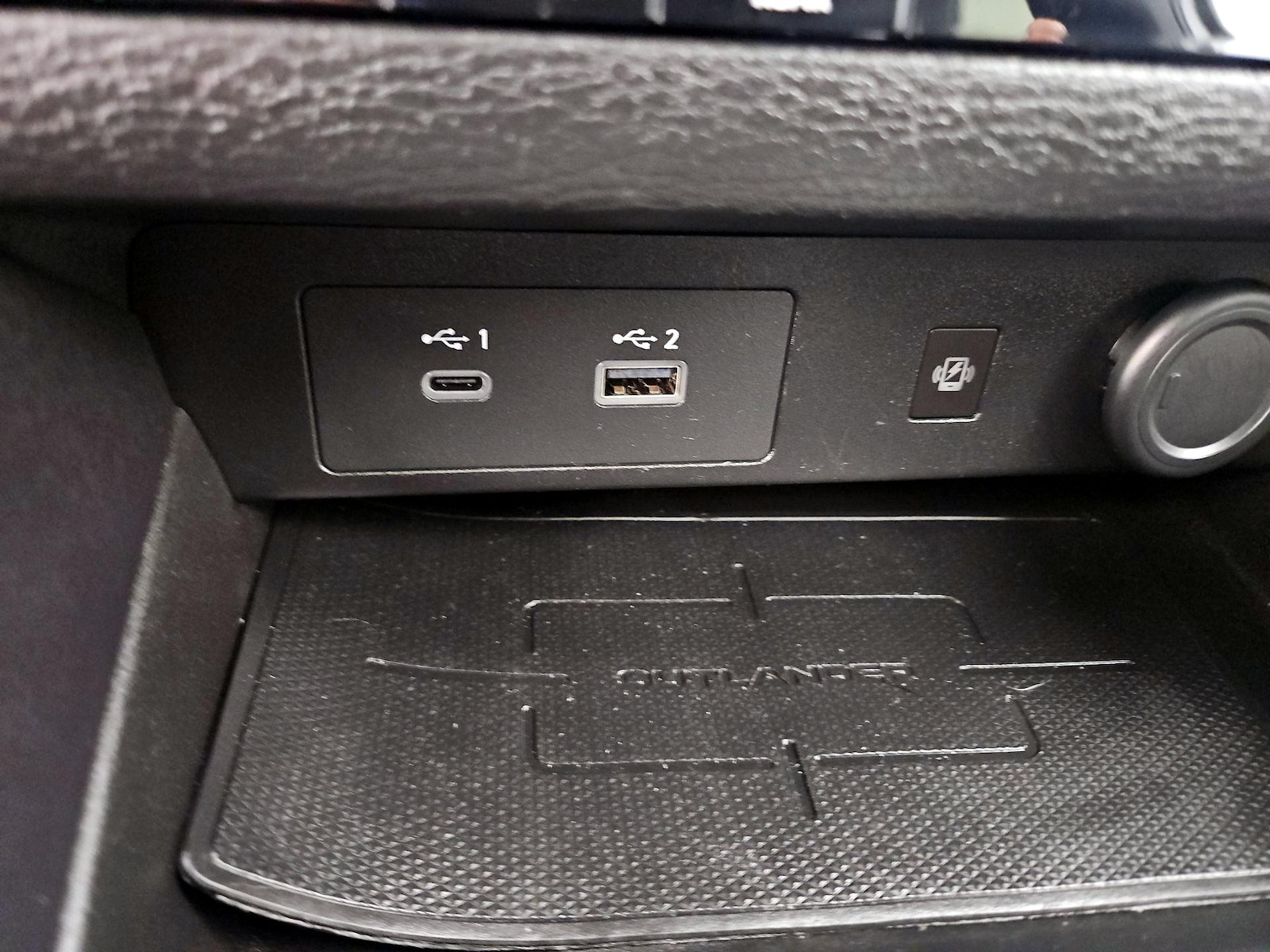 2024 Mitsubishi Outlander SE - Photo 20
