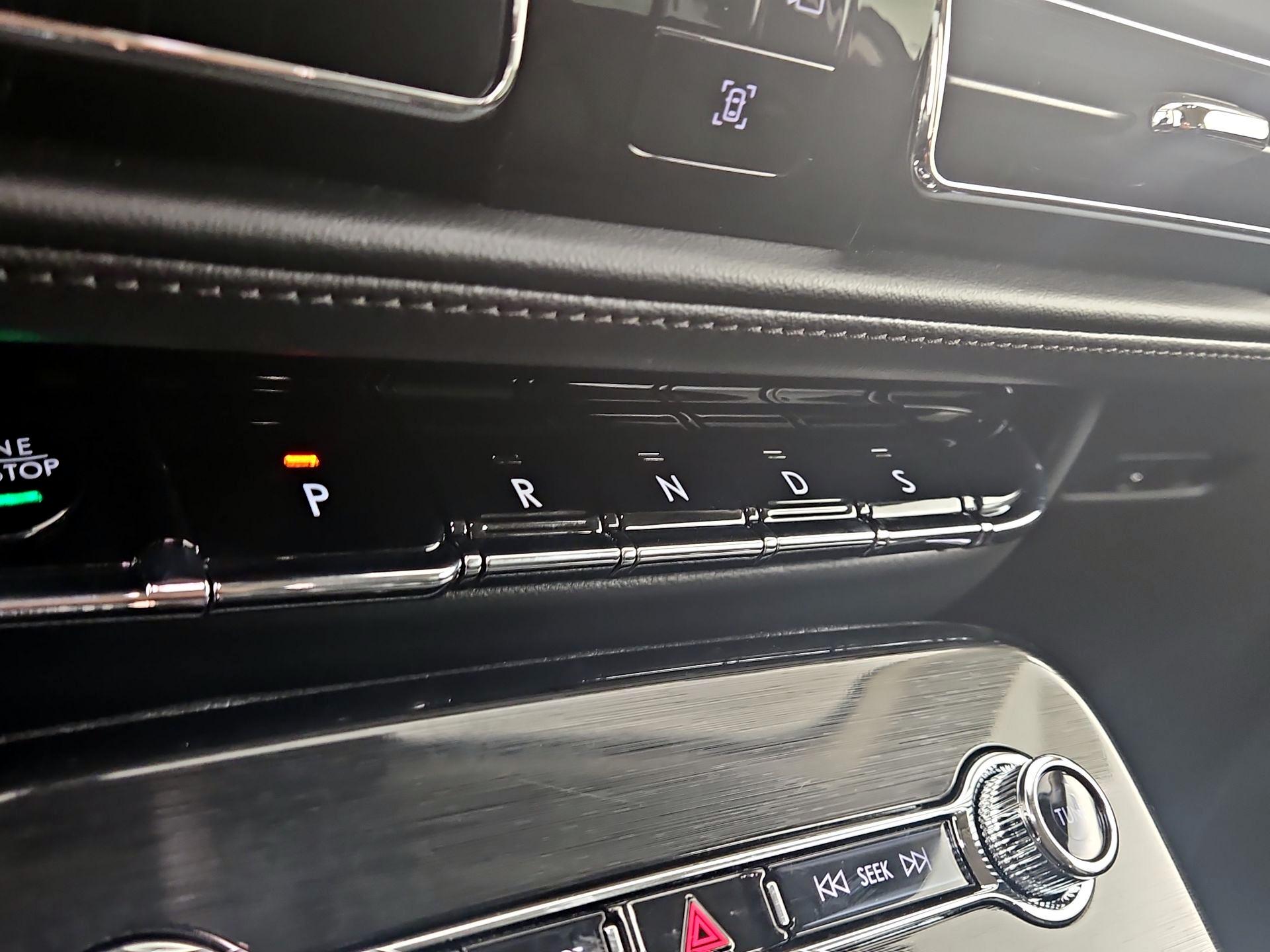 Thumbnail: 2023 Lincoln Nautilus - 18