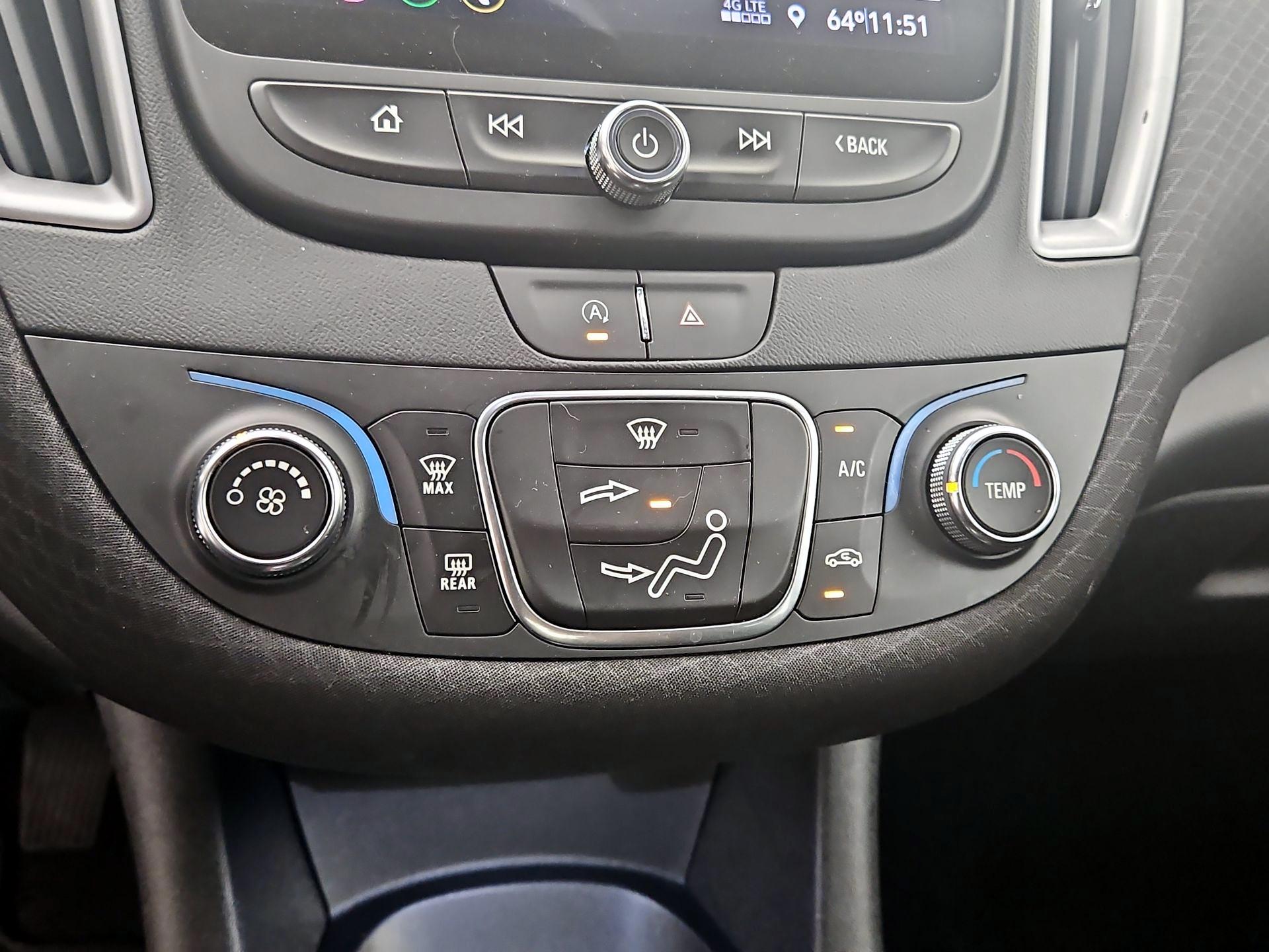 Thumbnail: 2020 Chevrolet Malibu - 16