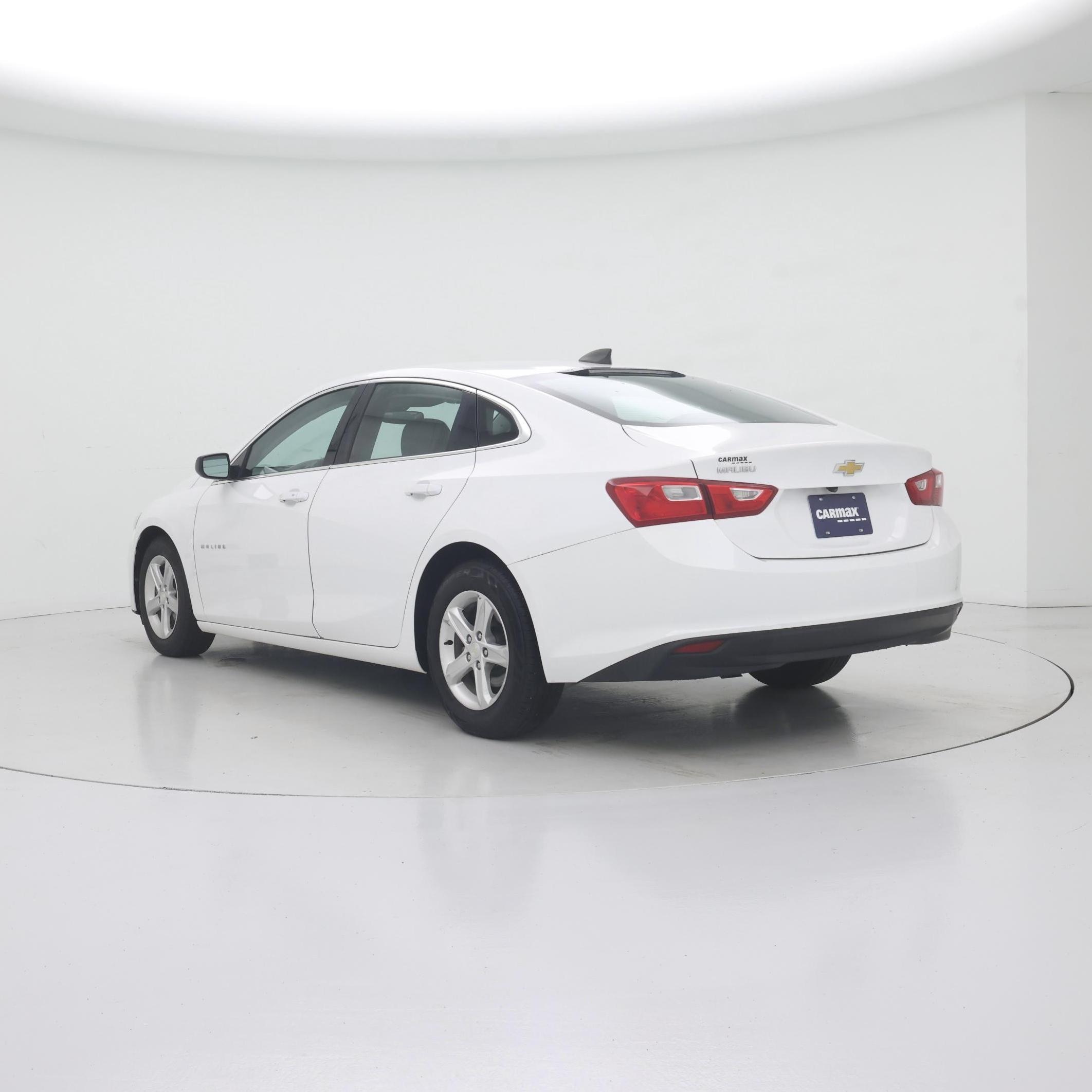 Thumbnail: 2020 Chevrolet Malibu - 2