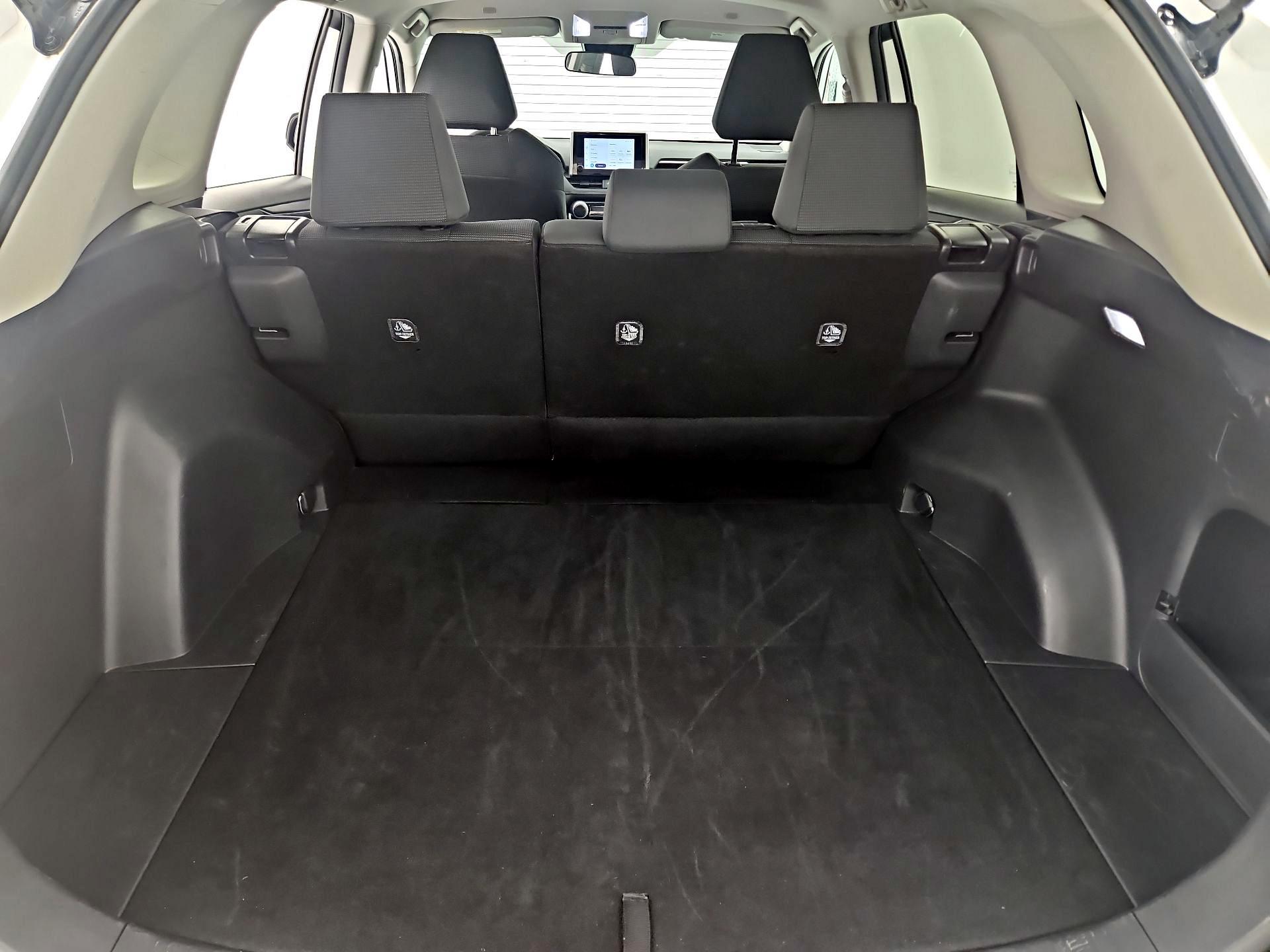 Thumbnail: 2024 Toyota RAV4 - 20