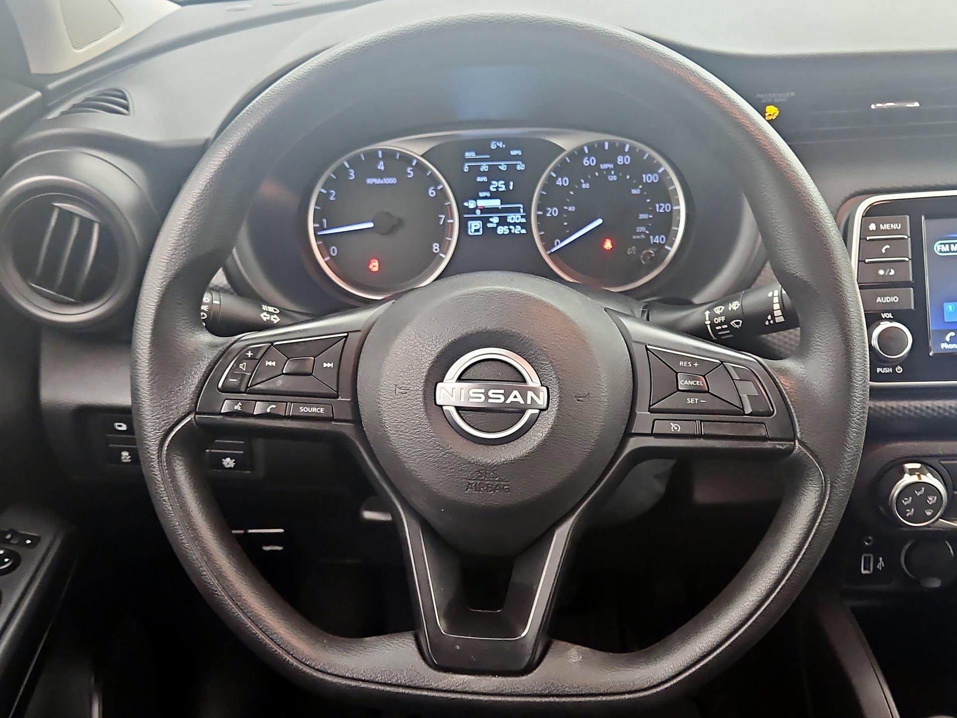 Thumbnail: 2023 Nissan Kicks - 10