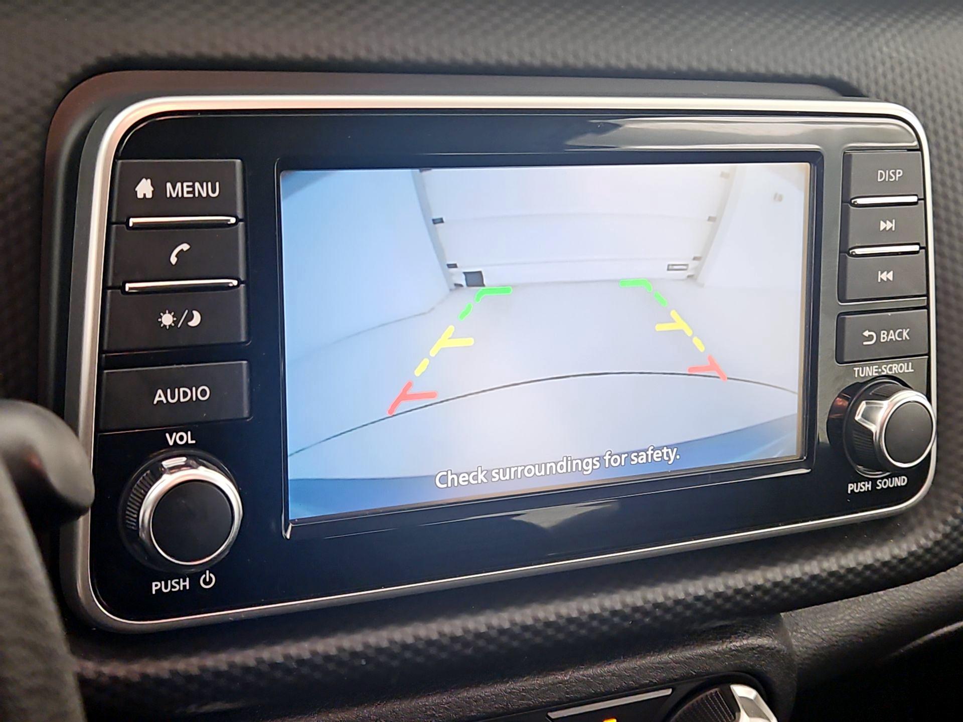 Thumbnail: 2023 Nissan Kicks - 14