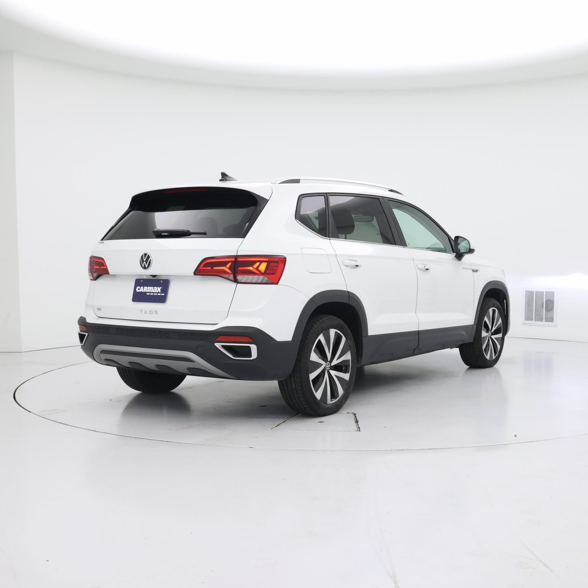 Thumbnail: 2024 Volkswagen Taos - 8