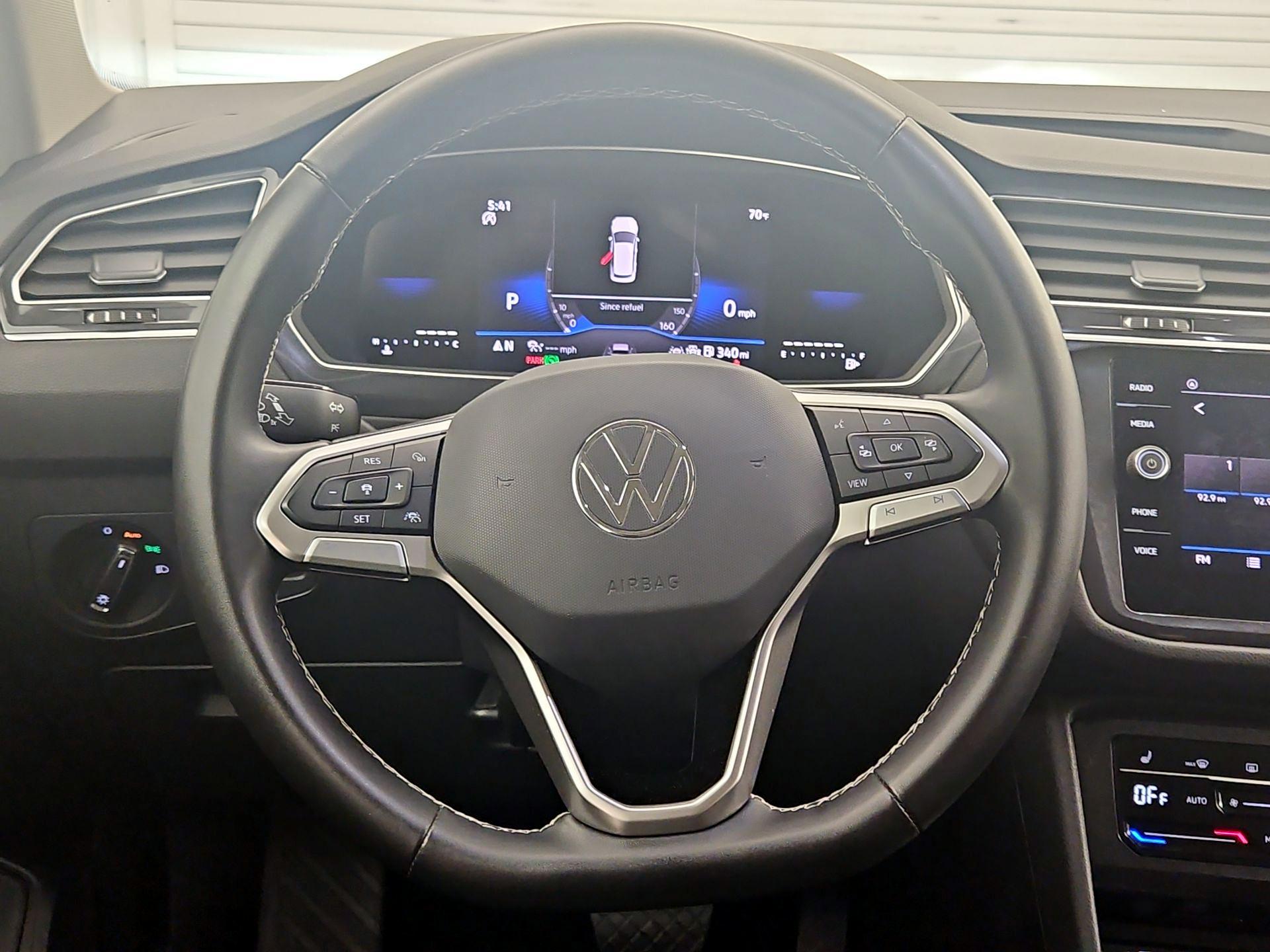 Thumbnail: 2024 Volkswagen Tiguan - 10