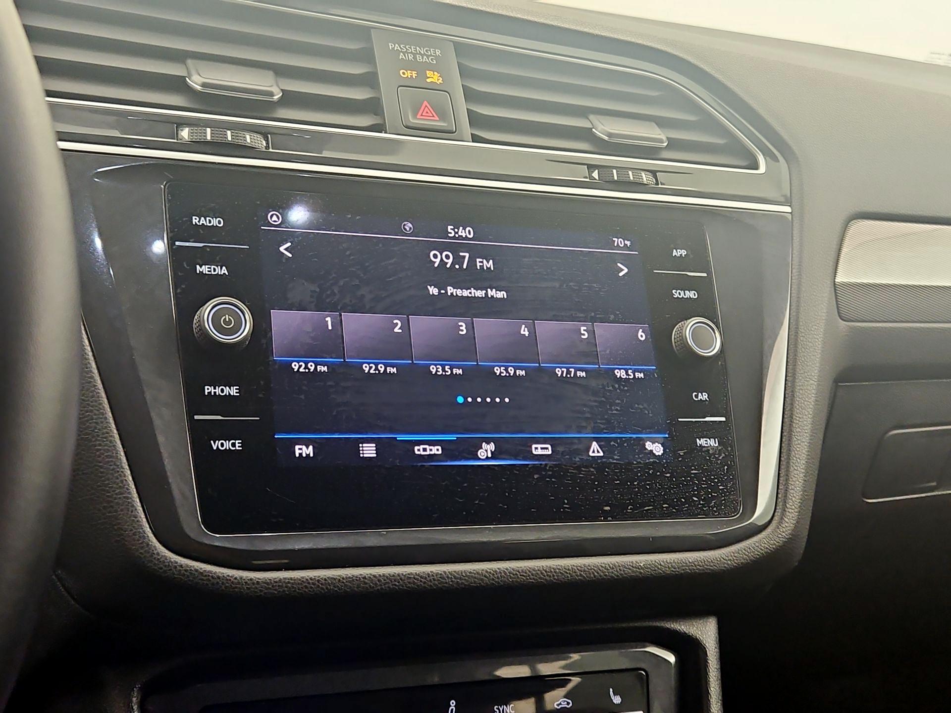 Thumbnail: 2024 Volkswagen Tiguan - 15