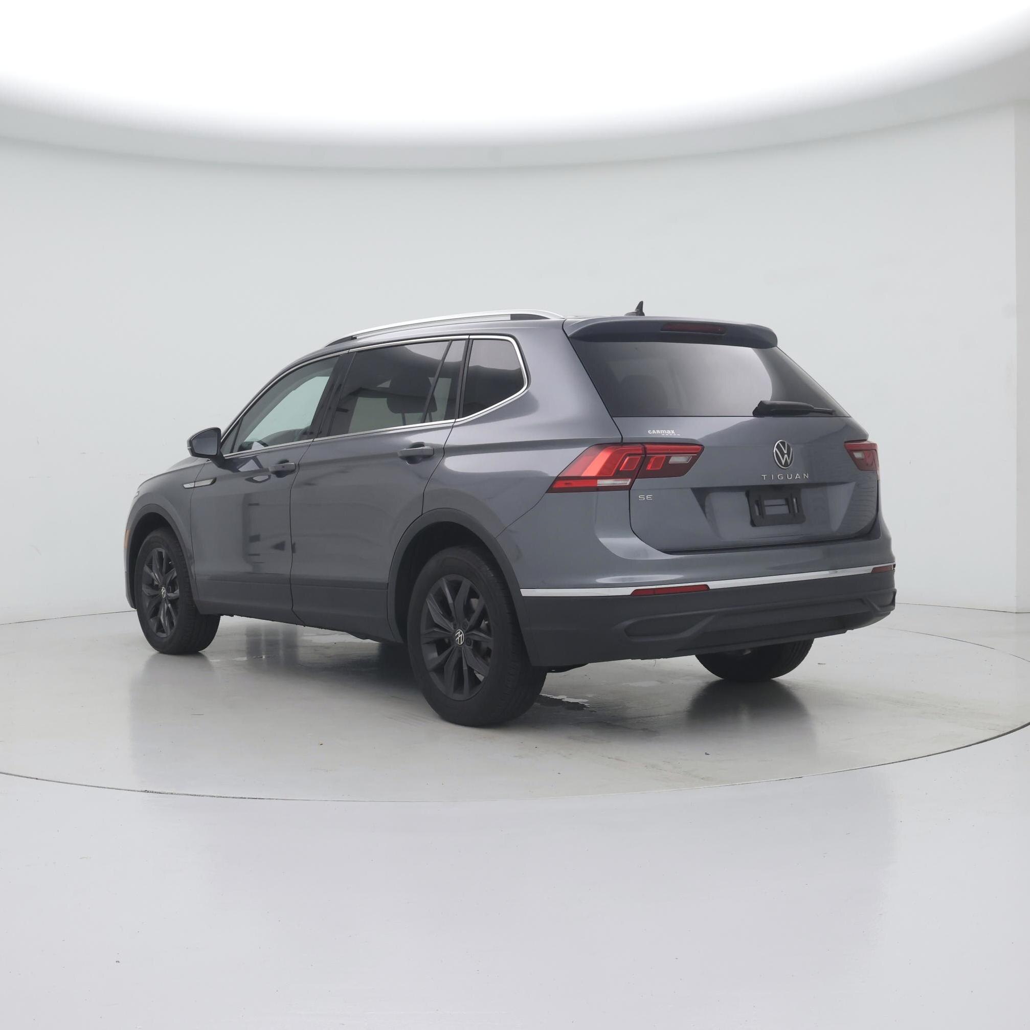 Thumbnail: 2024 Volkswagen Tiguan - 2