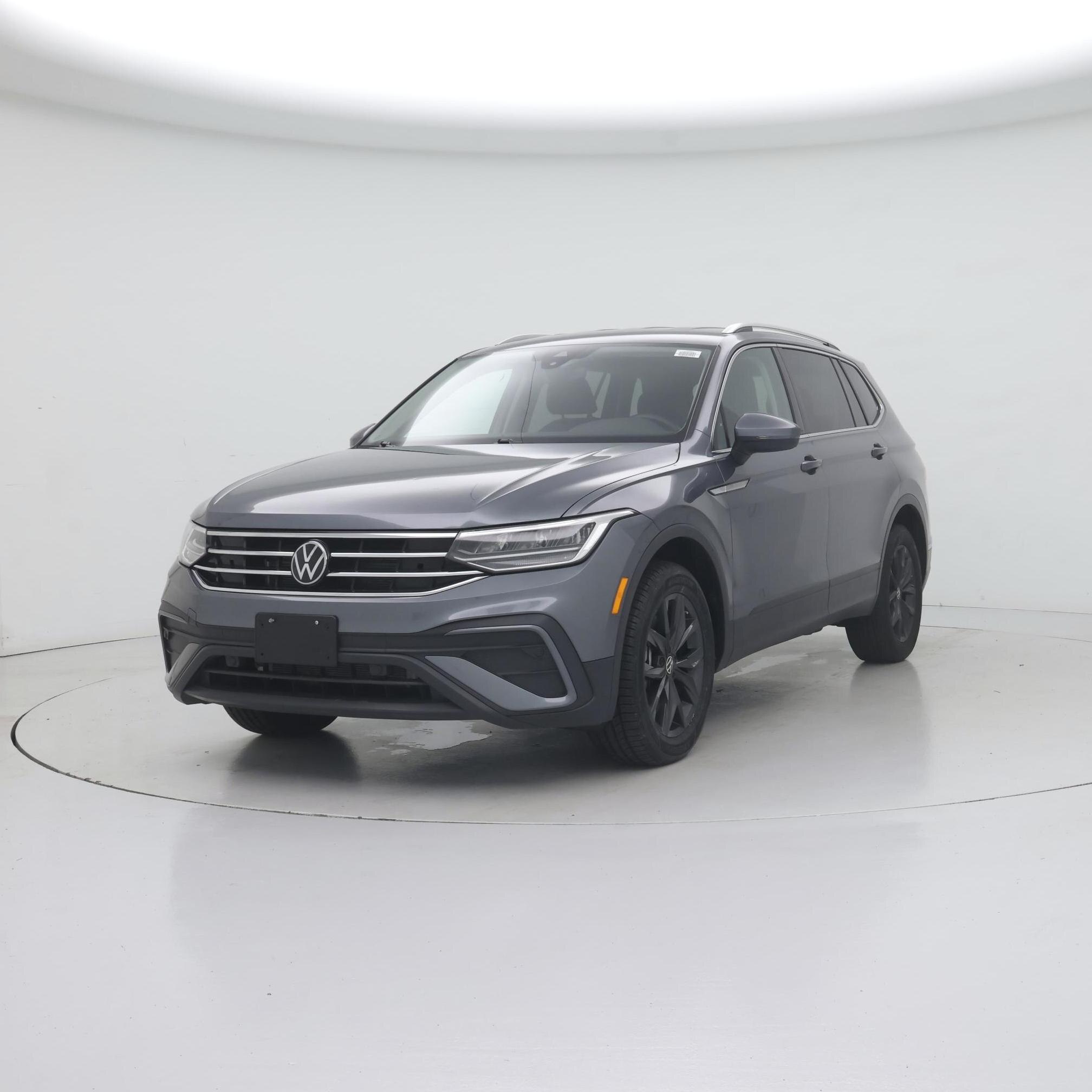 Thumbnail: 2024 Volkswagen Tiguan - 4