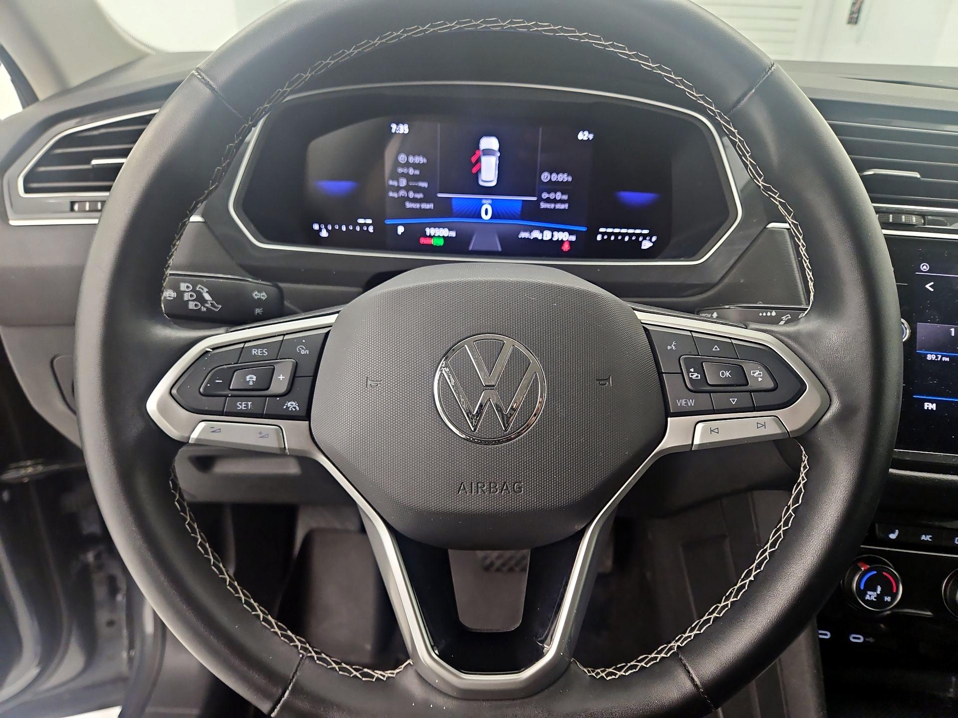 Thumbnail: 2024 Volkswagen Tiguan - 10