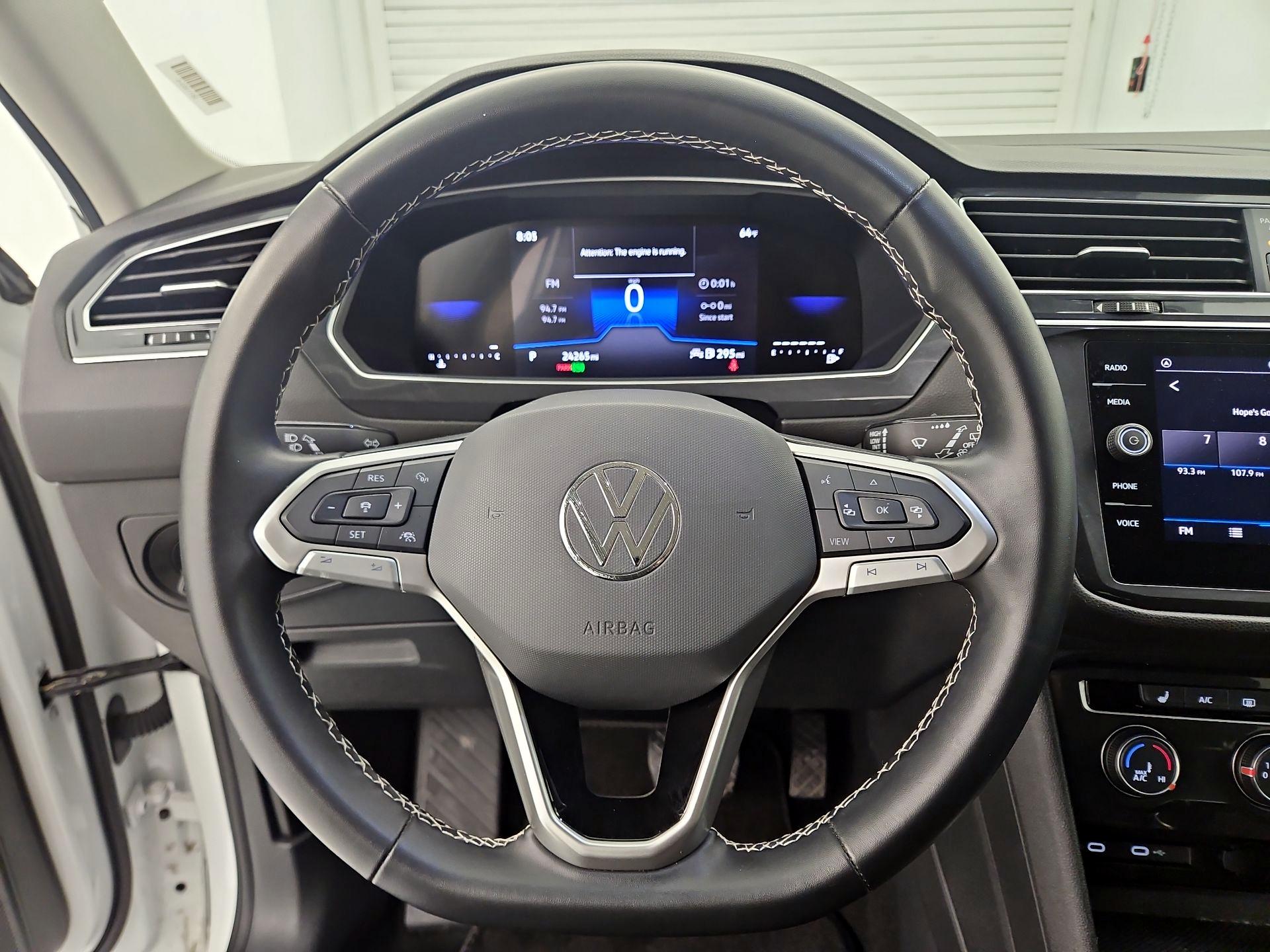 Thumbnail: 2024 Volkswagen Tiguan - 10