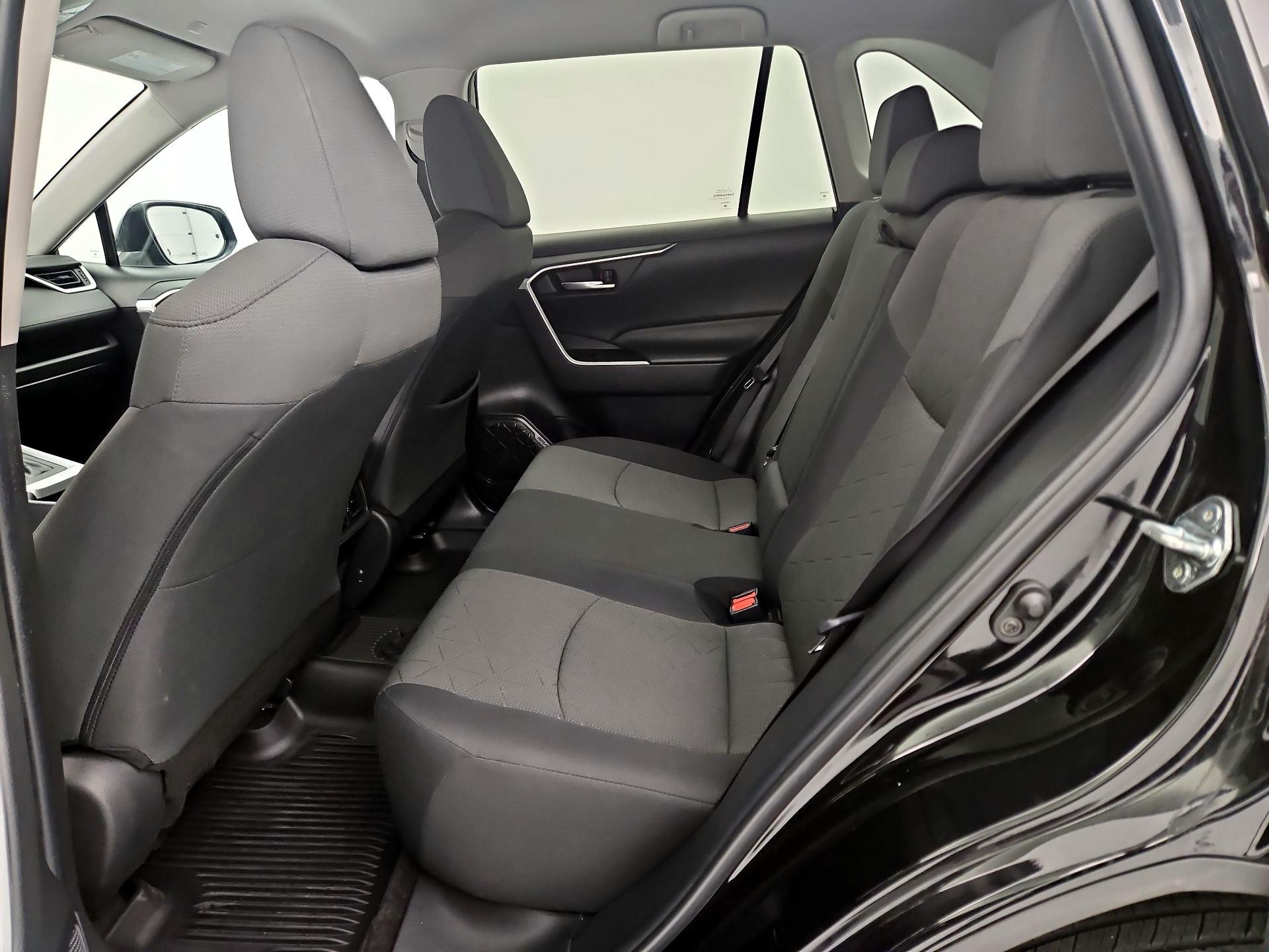 Thumbnail: 2023 Toyota RAV4 - 19