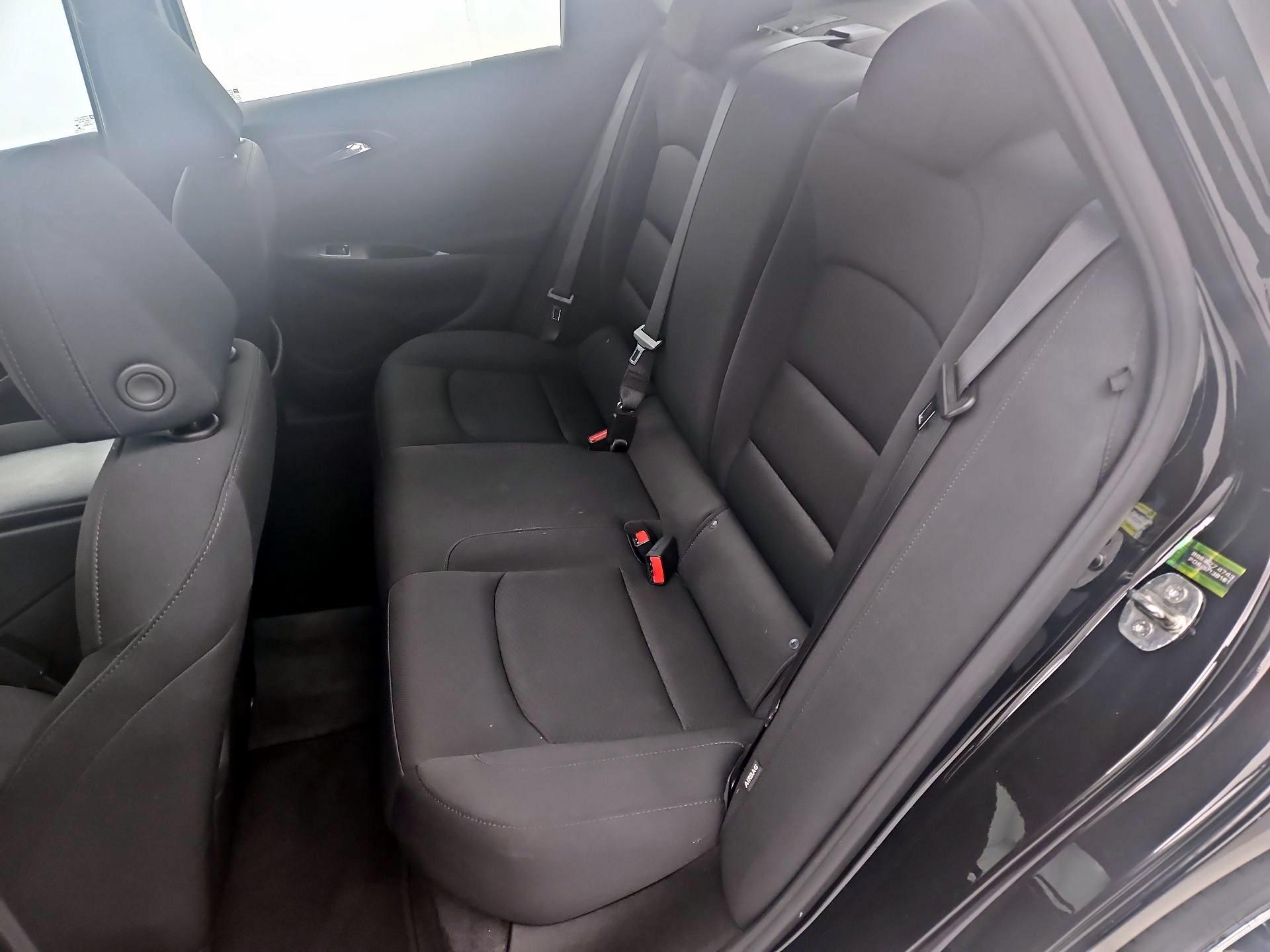 Thumbnail: 2022 Chevrolet Malibu - 19