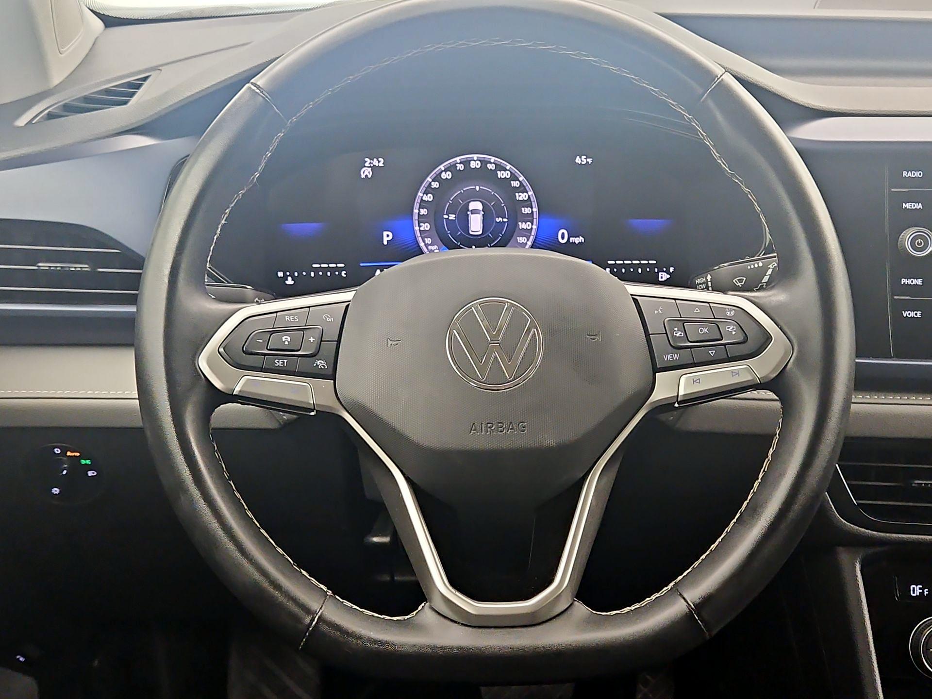 Thumbnail: 2024 Volkswagen Taos - 10