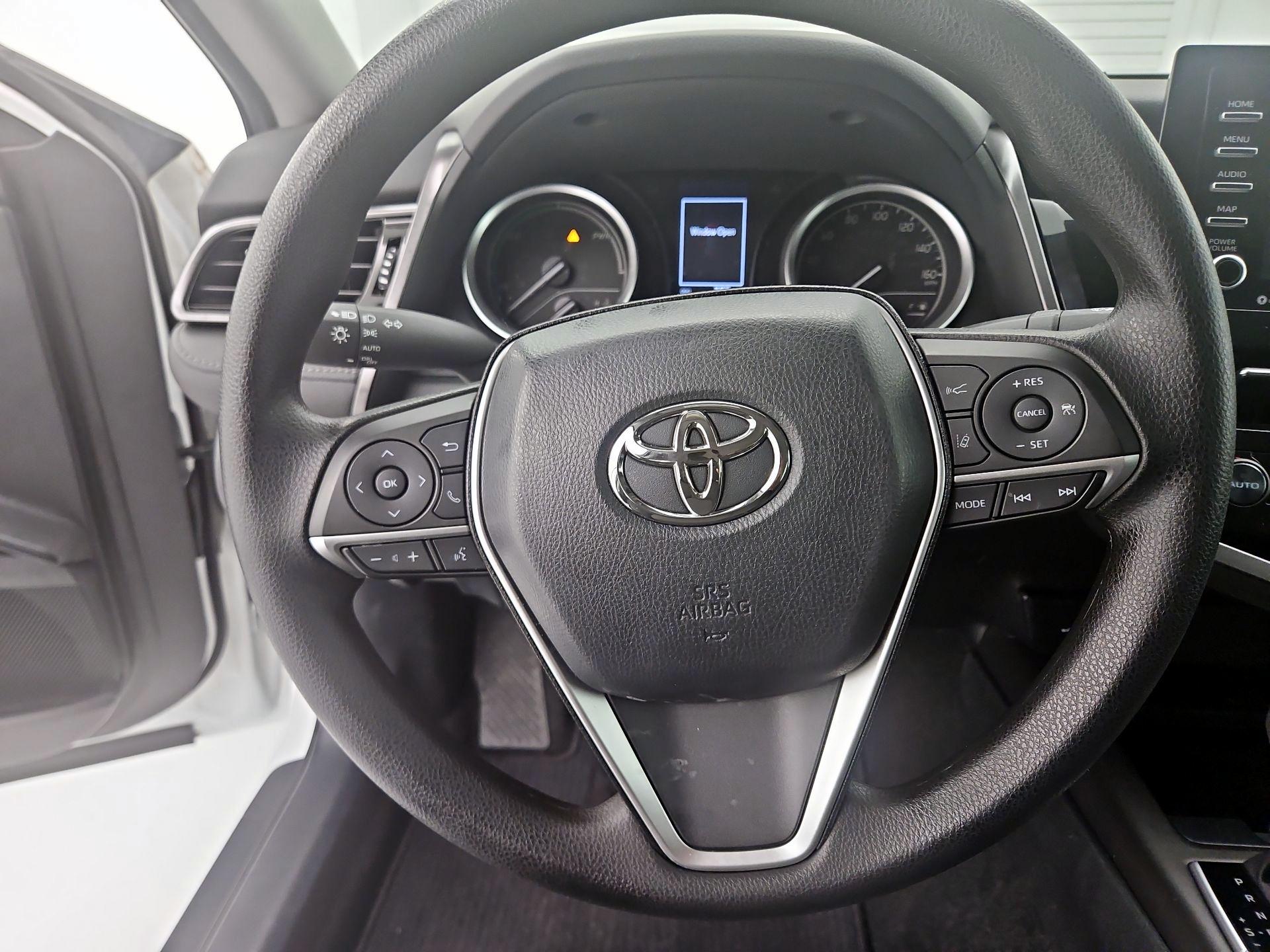 Thumbnail: 2022 Toyota Camry - 10