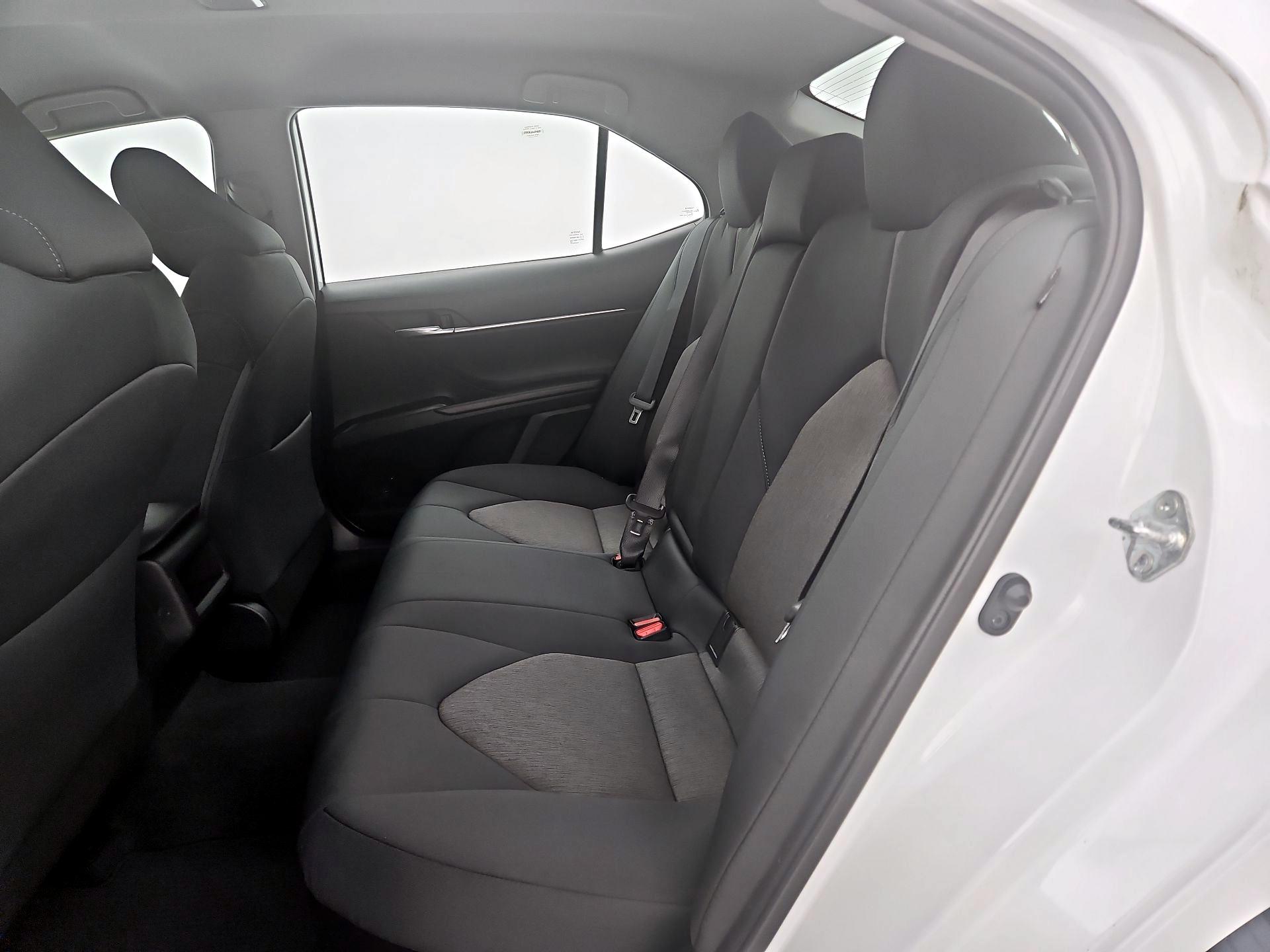 Thumbnail: 2022 Toyota Camry - 20