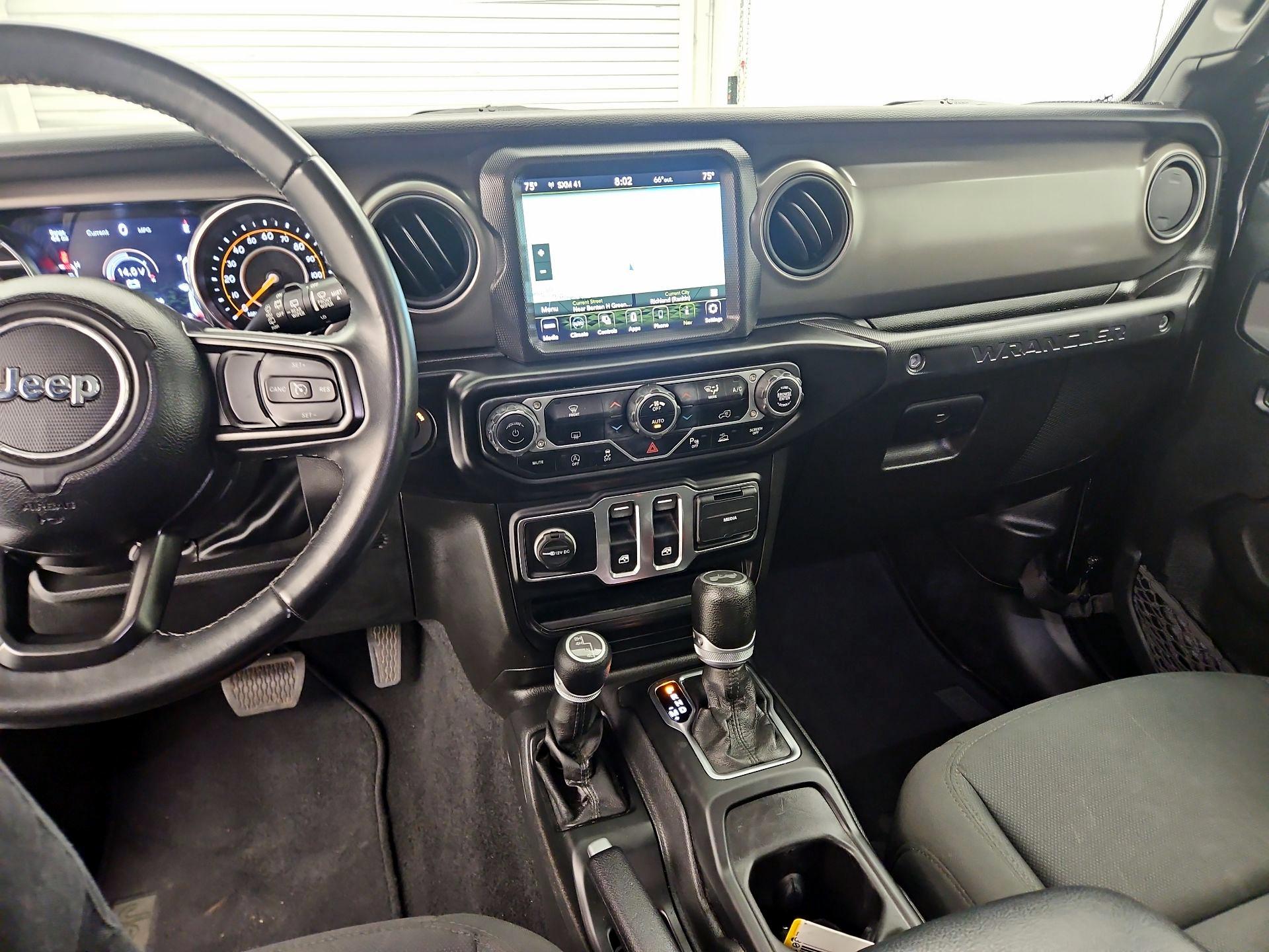 Thumbnail: 2021 Jeep Wrangler - 9