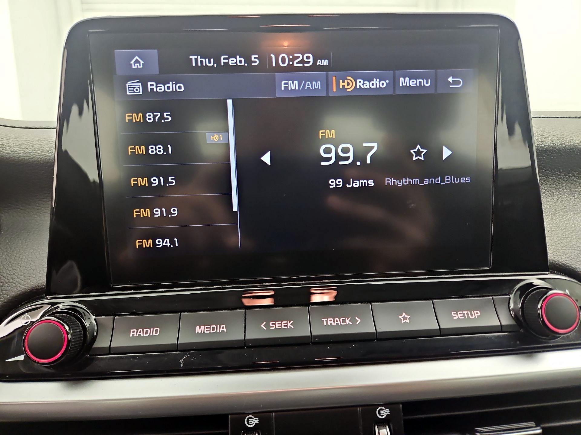 Thumbnail: 2023 Kia Forte - 15