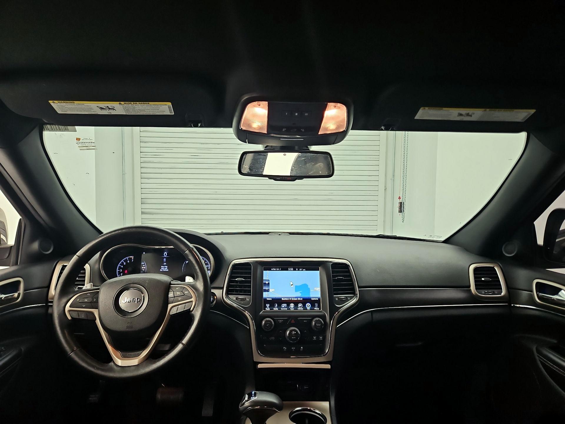 Thumbnail: 2015 Jeep Grand Cherokee - 9