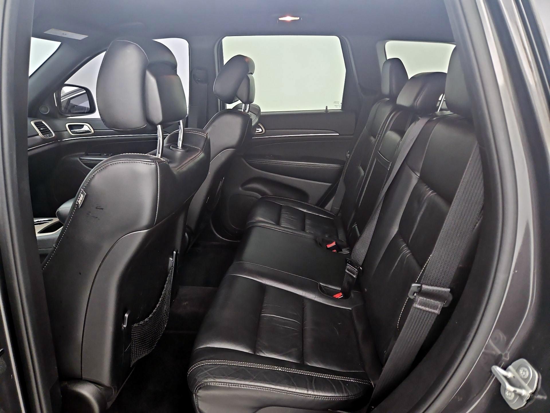 Thumbnail: 2015 Jeep Grand Cherokee - 20